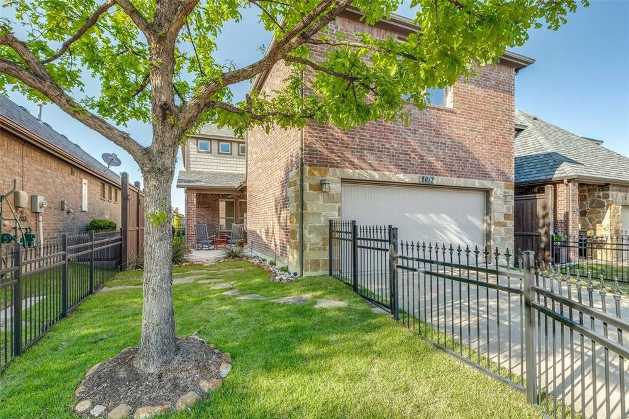 Property Slideshow image 14 of 35 | 8617 grassland dr, Mckinney, TX, 75070