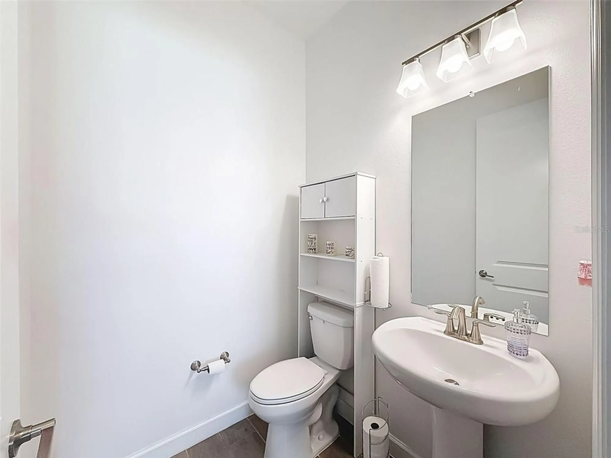 Property Slideshow image 38 of 70 | 17301 scuba crest st, Wimauma, FL, 33598