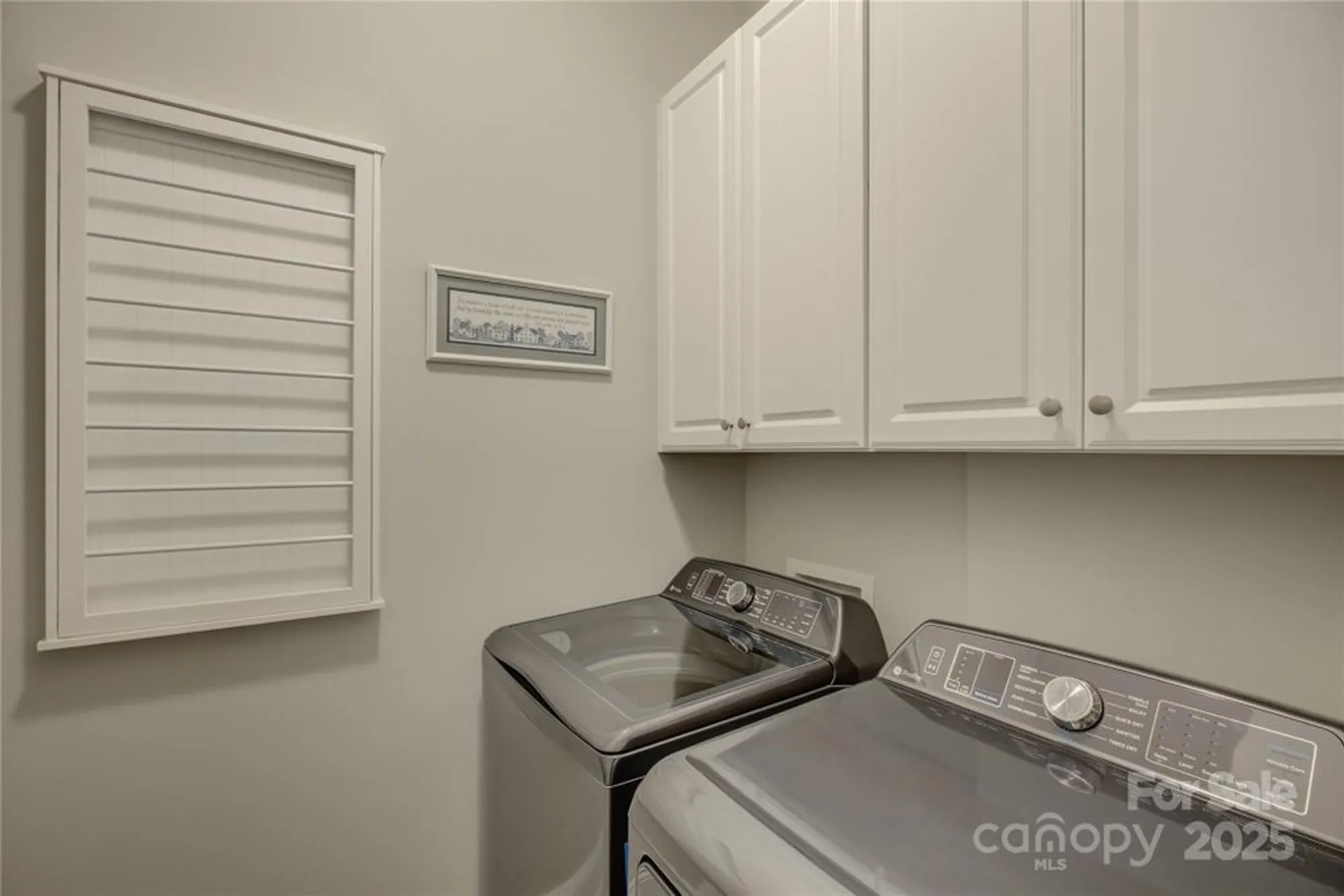 Property Slideshow image 33 of 48 | 16010 vale ridge dr, Charlotte, NC, 28278