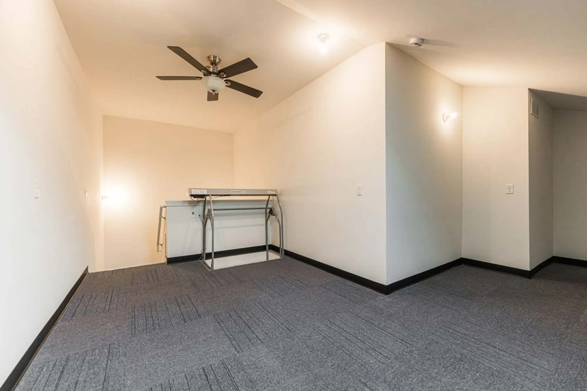 Property Slideshow image 27 of 57 | 45 briden ln 45, Sycamore, IL, 60178