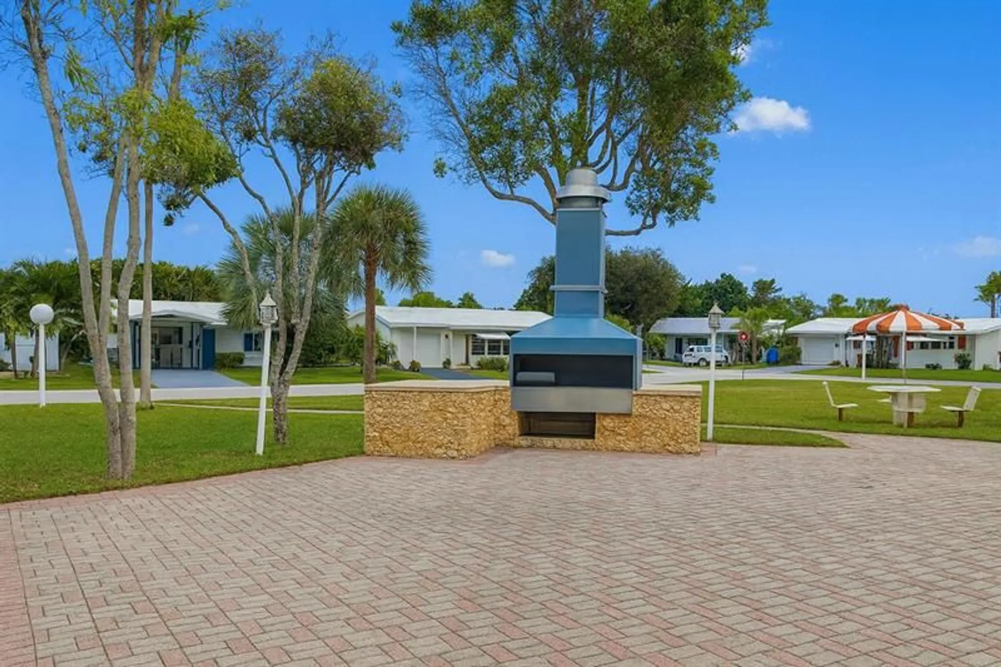 Property Slideshow image 5 of 17 | 2851 e golf blvd 107, Pompano Beach, FL, 33064