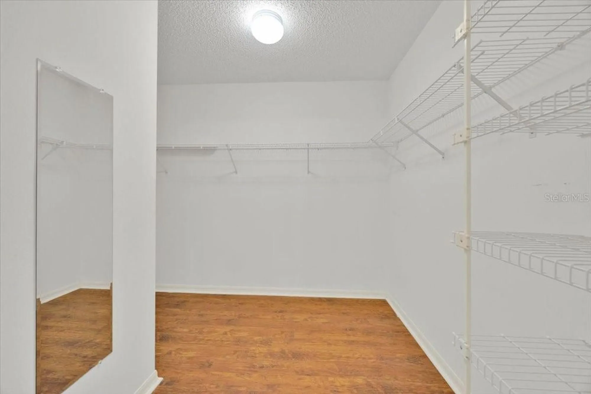 Property Slideshow image 19 of 34 | 528 carrera dr, Lady Lake, FL, 32159