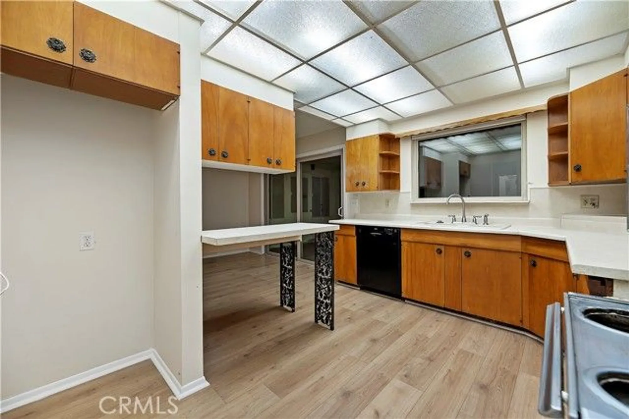 Property Slideshow image 12 of 20 | 1560 amberwood dr, Hemet, CA, 92543