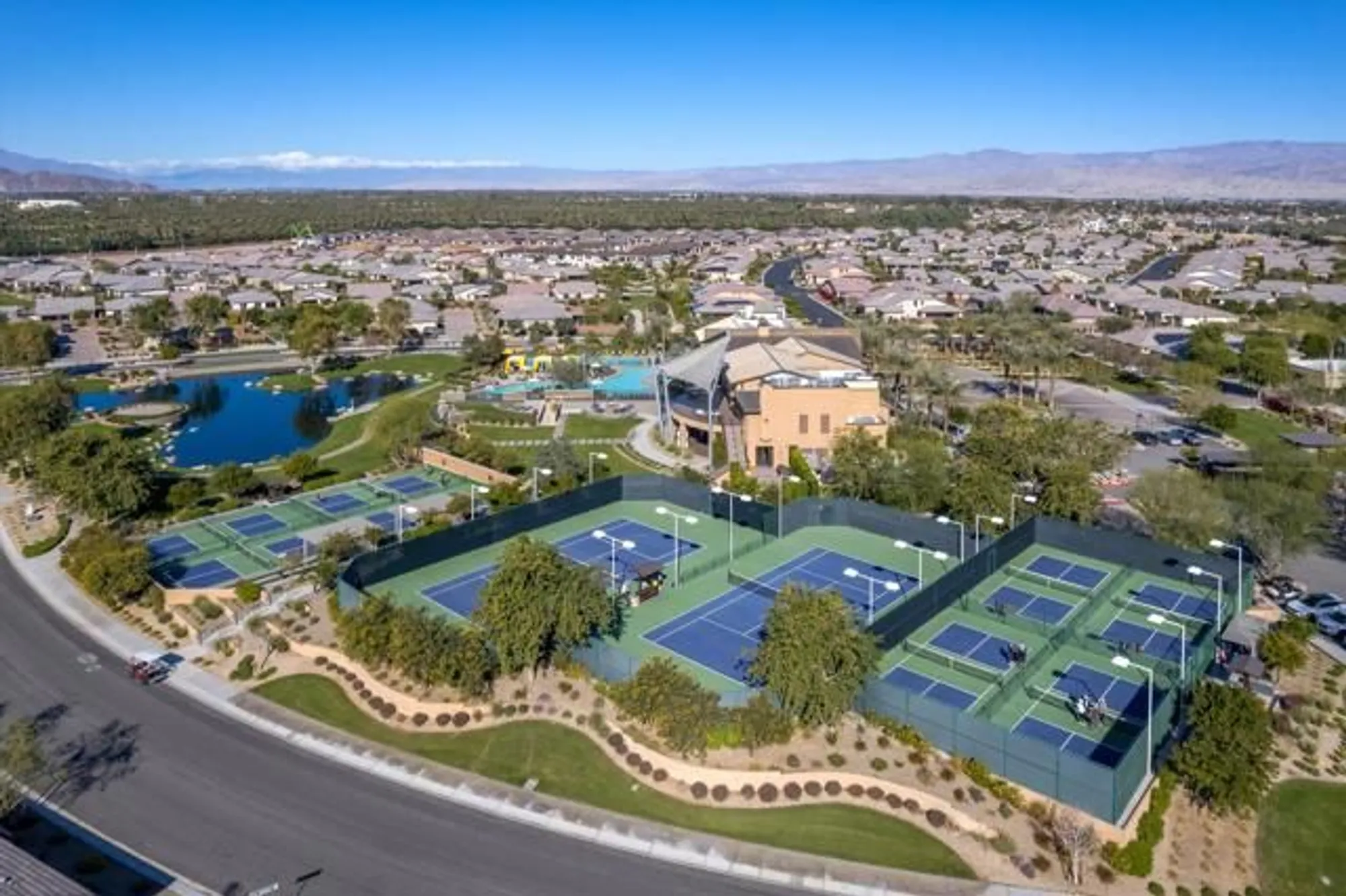 Property Slideshow image 38 of 41 | 51673 harmony ct, Indio, CA, 92201