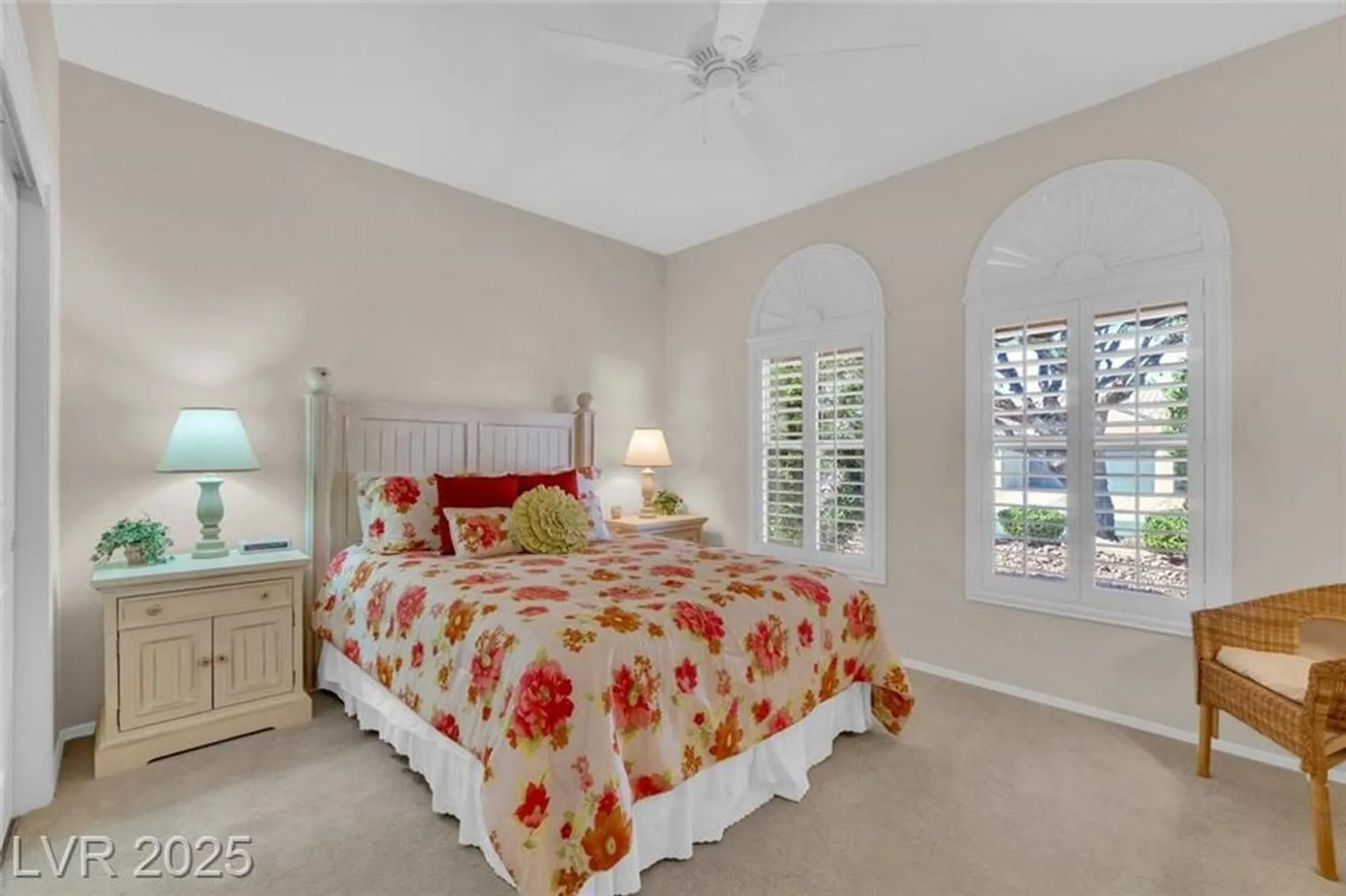 Property Slideshow image 20 of 37 | 1668 sebring hills dr, Henderson, NV, 89052