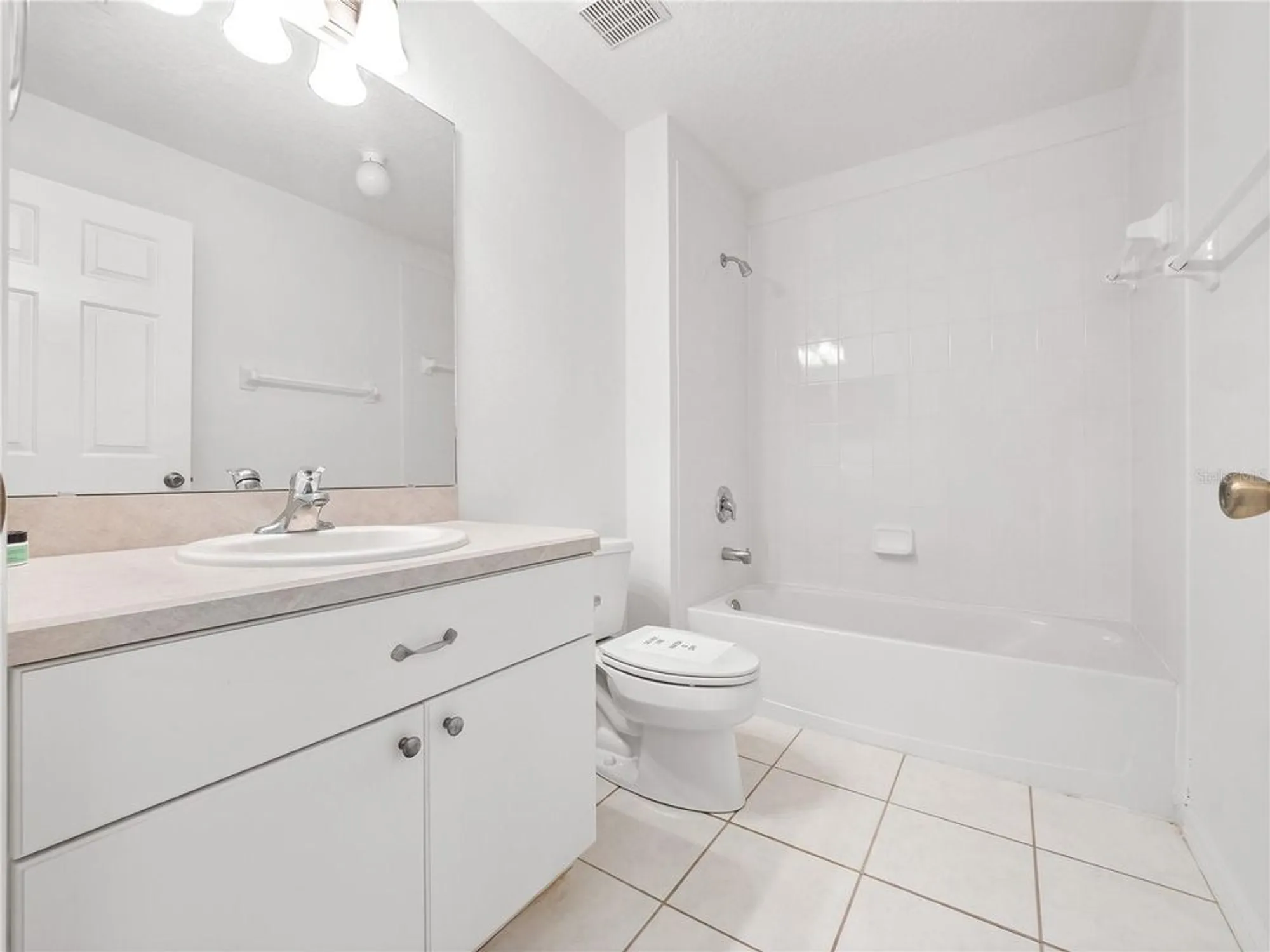 Property Slideshow image 66 of 77 | 20505 queen alexandra dr, Leesburg, FL, 34748