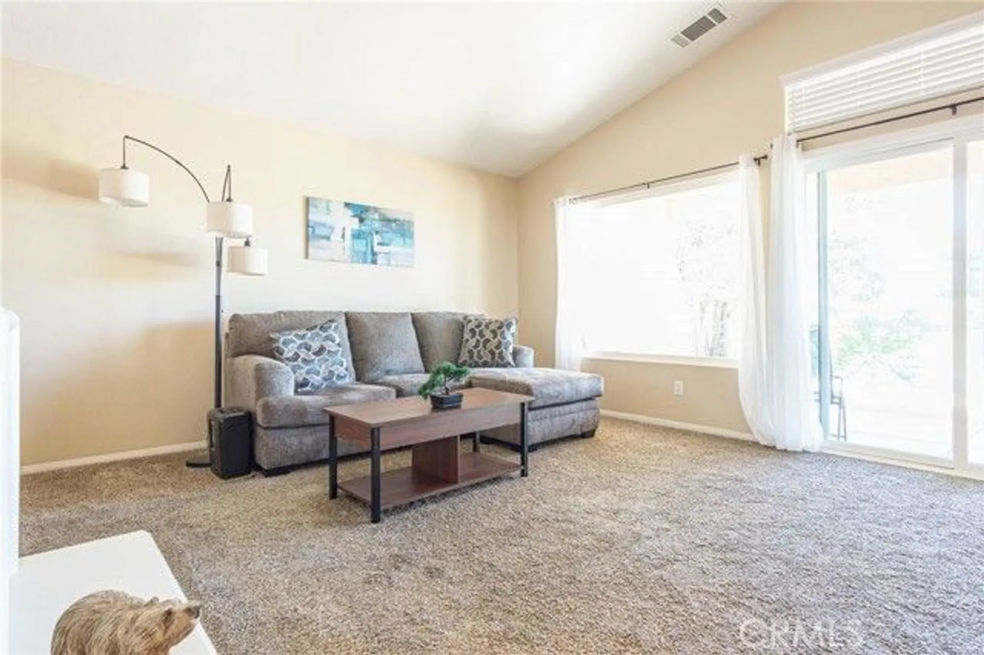 Property Slideshow image 20 of 43 | 11342 sawgrass bnd, Apple Valley, CA, 92308