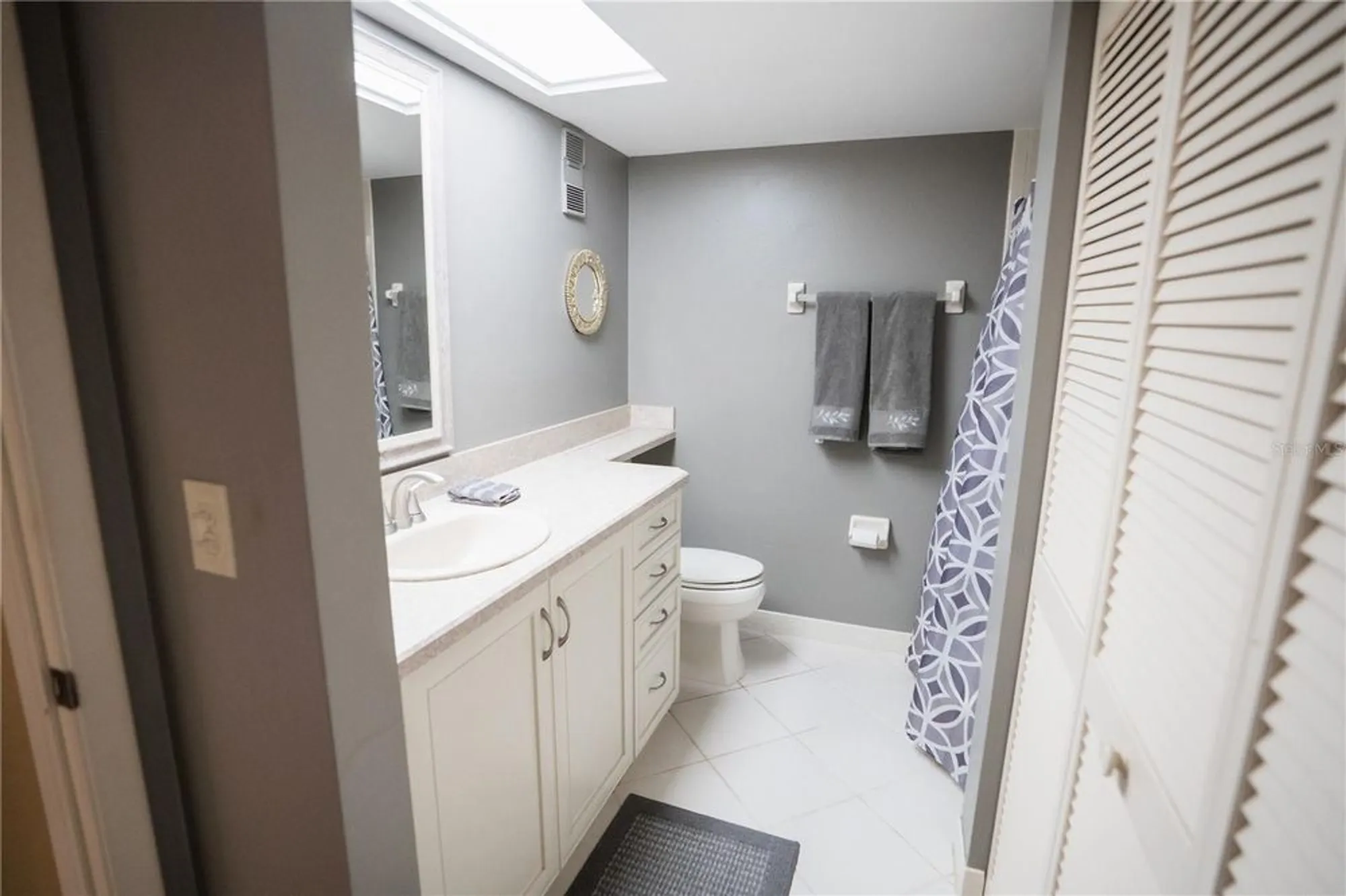 Property Slideshow image 13 of 26 | 1846 golfview dr # 1846, Tarpon Springs, FL, 34689