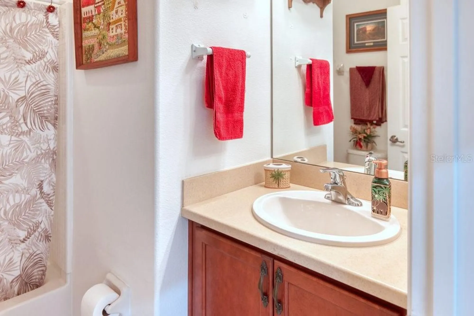 Property Slideshow image 30 of 61 | 640 grand canal dr, Kissimmee, FL, 34759