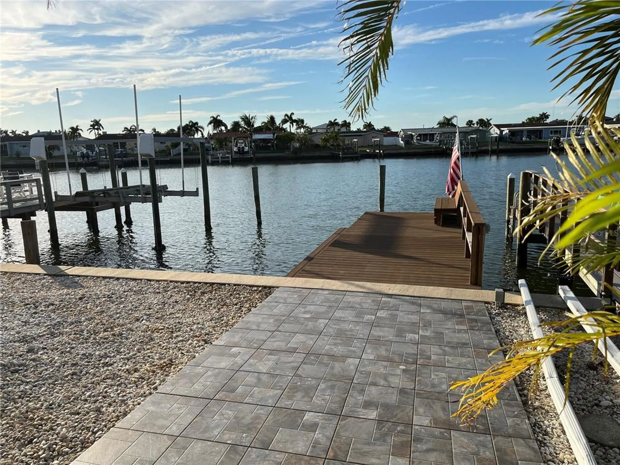 Property Slideshow image 13 of 14 | 457 boca ciega point blvd n, Saint Petersburg, FL, 33708
