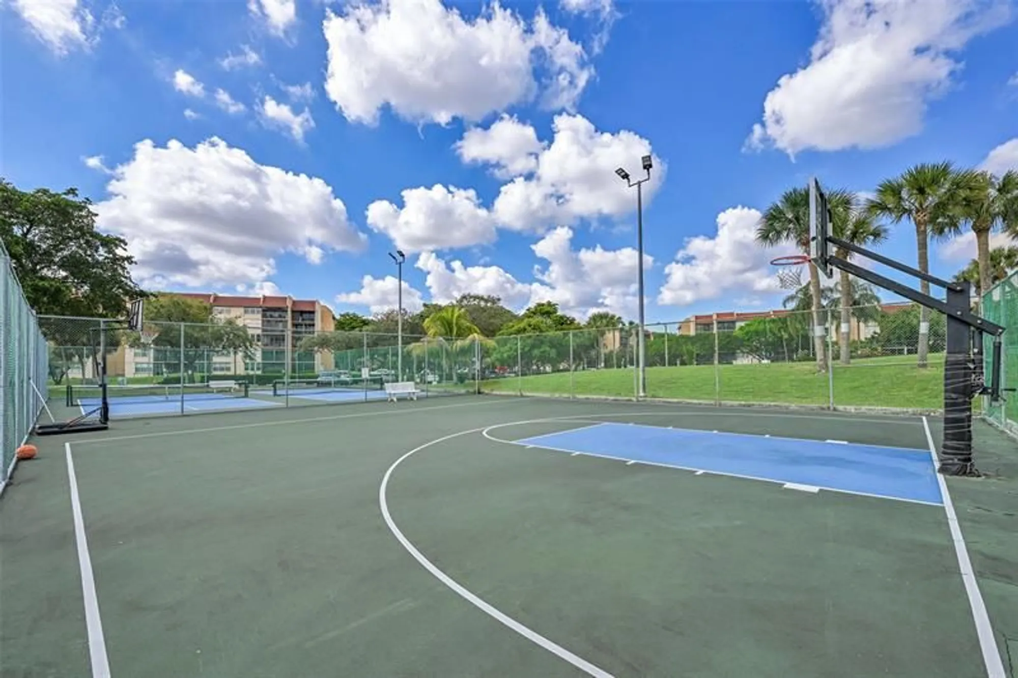 Property Slideshow image 57 of 73 | 3591 environ blvd a305, Lauderhill, FL, 33319