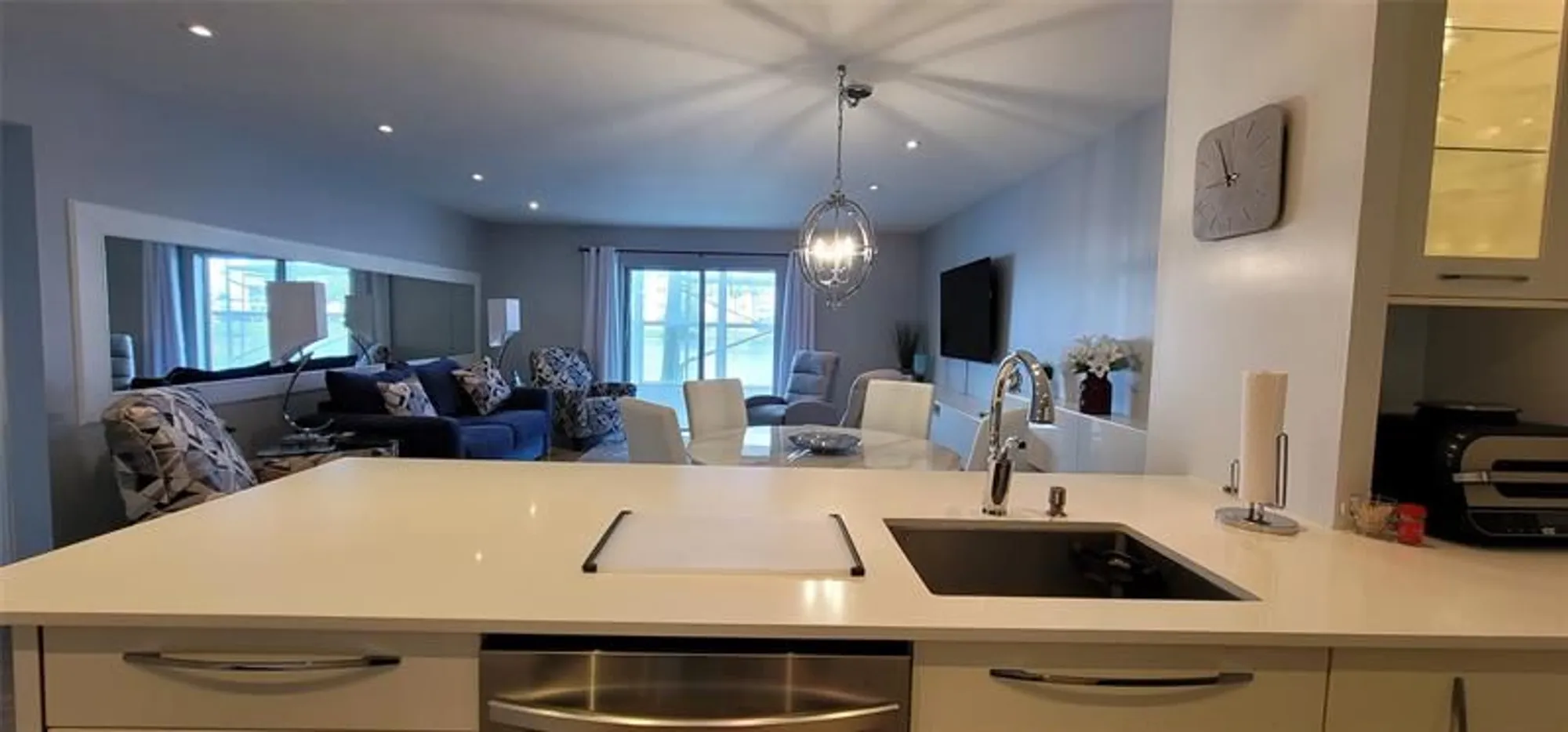 Property Slideshow image 5 of 43 | 4751 nw 21st st 112, Lauderhill, FL, 33313