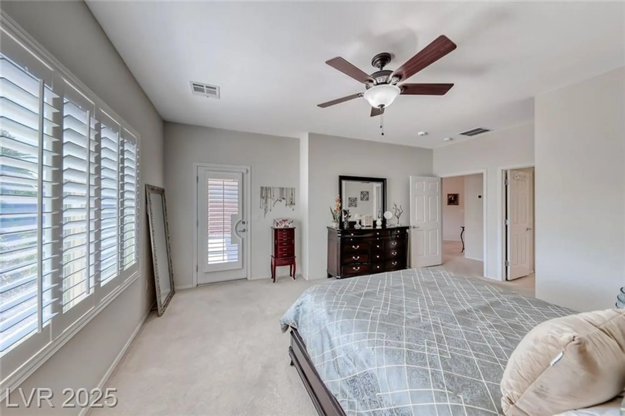 Property Slideshow image 25 of 55 | 2321 whites ferry ct, Henderson, NV, 89044