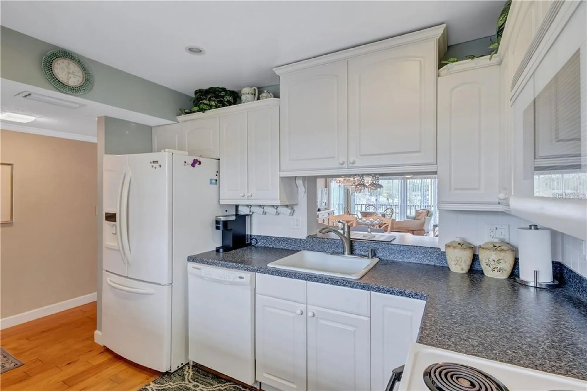 Property Slideshow image 5 of 34 | 19029 us highway 19 n apt 7-28, Clearwater, FL, 33764