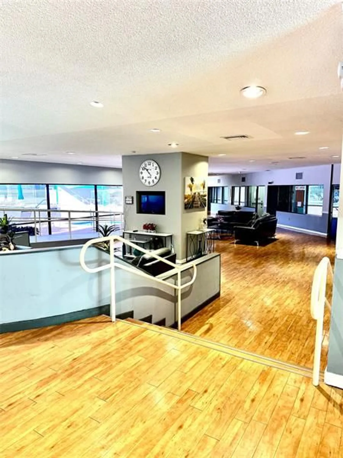 Property Slideshow image 33 of 35 | 9201 lime bay blvd 214, Tamarac, FL, 33321