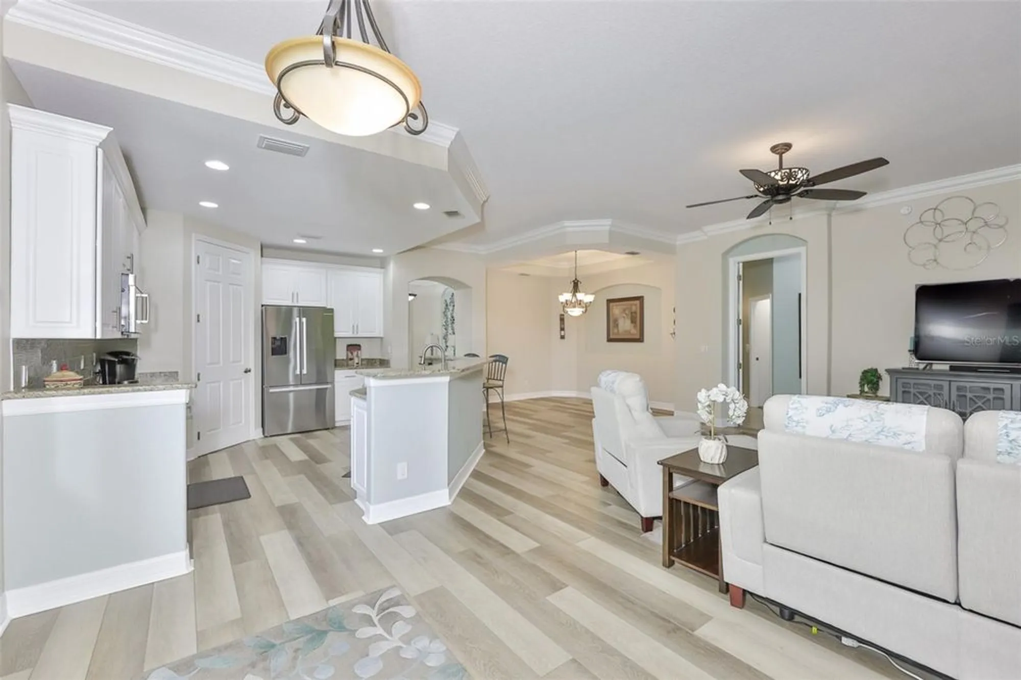 Property Slideshow image 19 of 56 | 1417 emerald dunes dr, Sun City Center, FL, 33573
