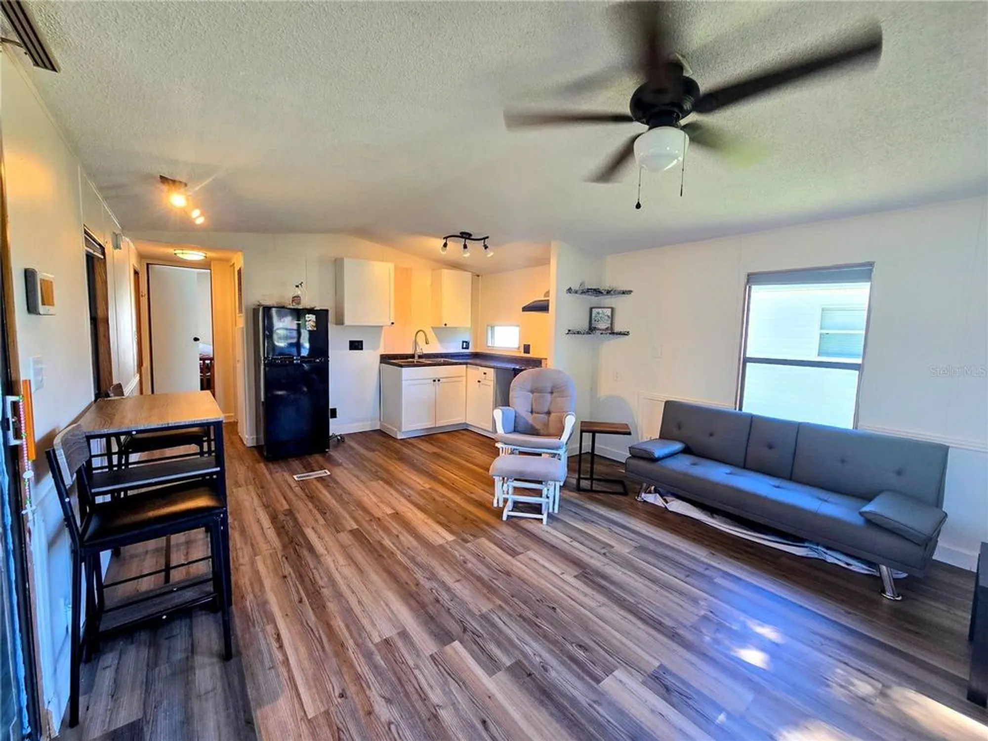 Property Slideshow image 8 of 19 | 615 cottage park ln, Leesburg, FL, 34748