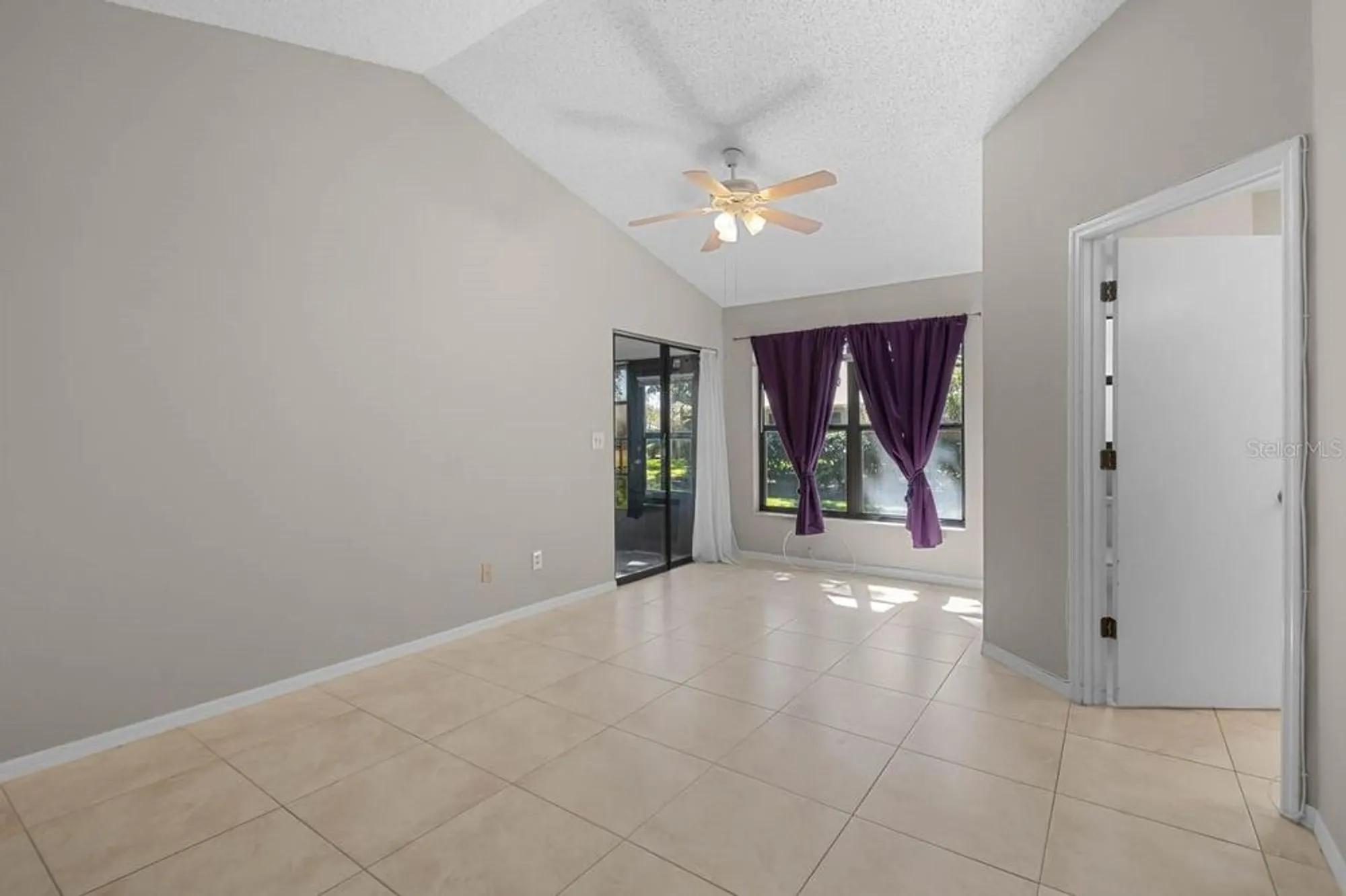 Property Slideshow image 14 of 54 | 1209 litchfield dr # 42, Sun City Center, FL, 33573