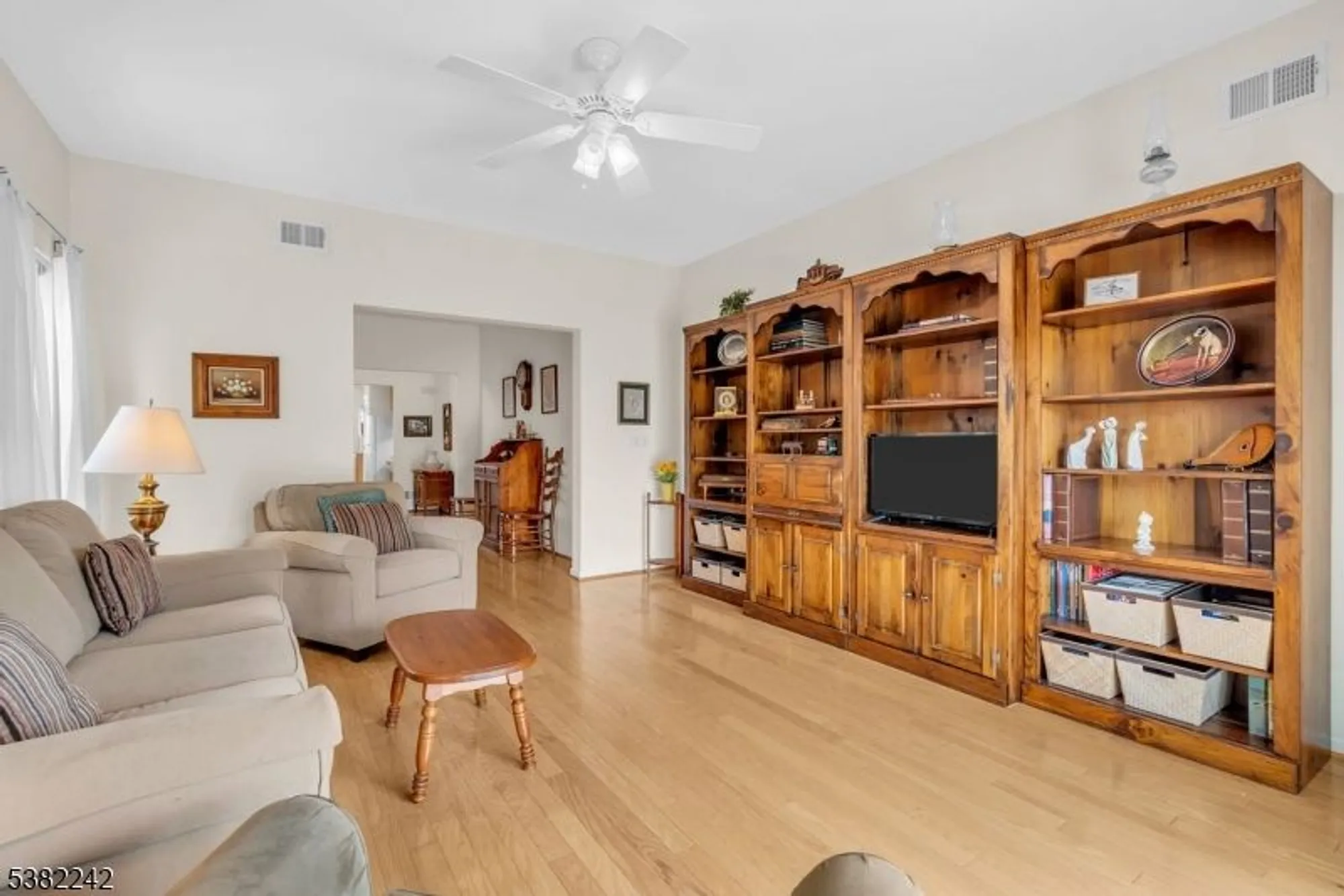 Property Slideshow image 14 of 41 | 12 medici dr, Somerset, NJ, 08873