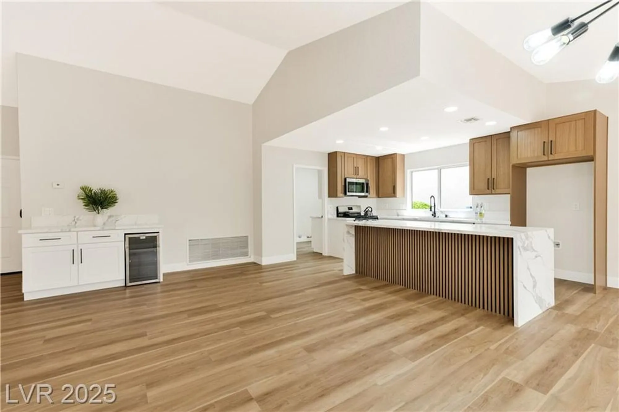 Property Slideshow image 8 of 35 | 2645 saltbush dr, Las Vegas, NV, 89134