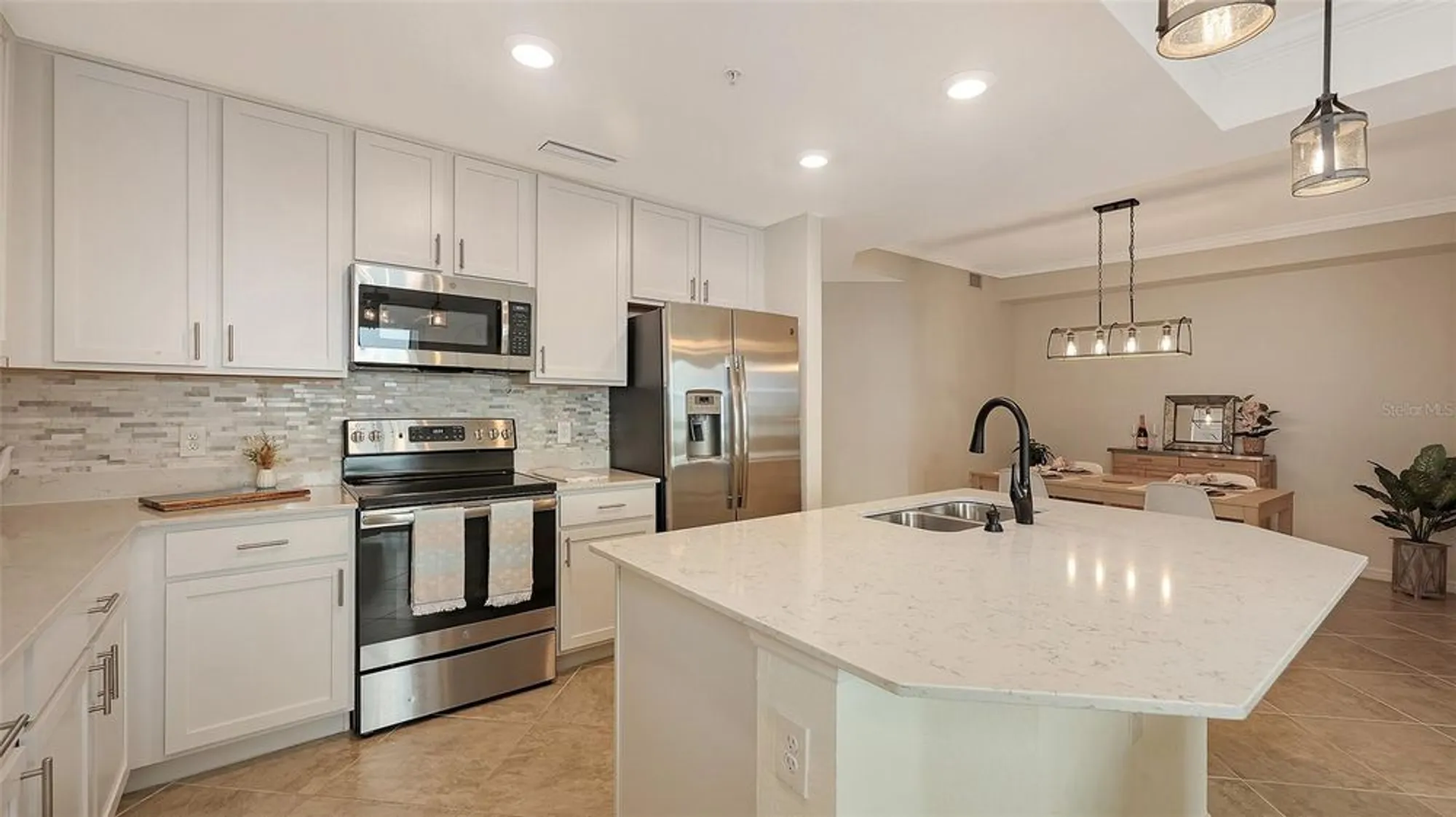 Property Slideshow image 6 of 97 | 1020 tidewater shores loop unit 108, Bradenton, FL, 34208