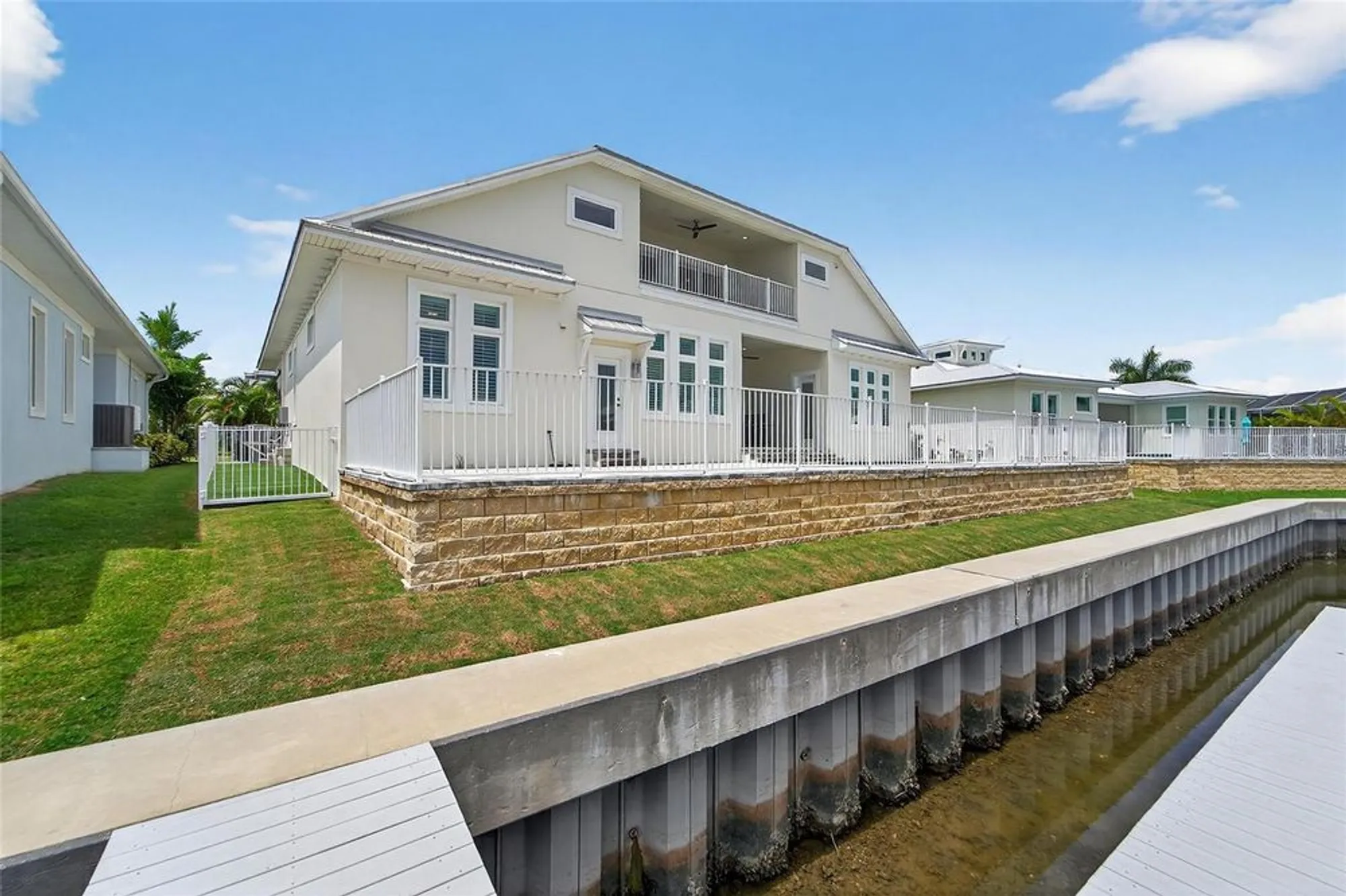 Property Slideshow image 19 of 100 | 5713 tybee island dr, Apollo Beach, FL, 33572