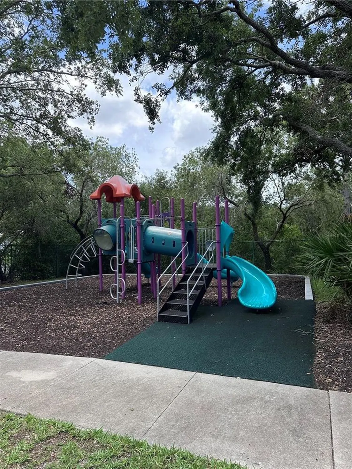 Property Slideshow image 27 of 30 | 4924 creekside trl, Sarasota, FL, 34243