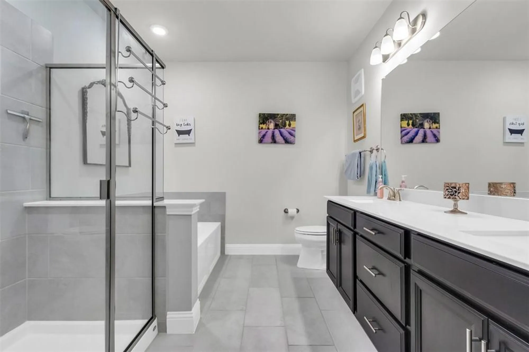 Property Slideshow image 19 of 34 | 1735 wittington pl apt 2302, Dallas, TX, 75234