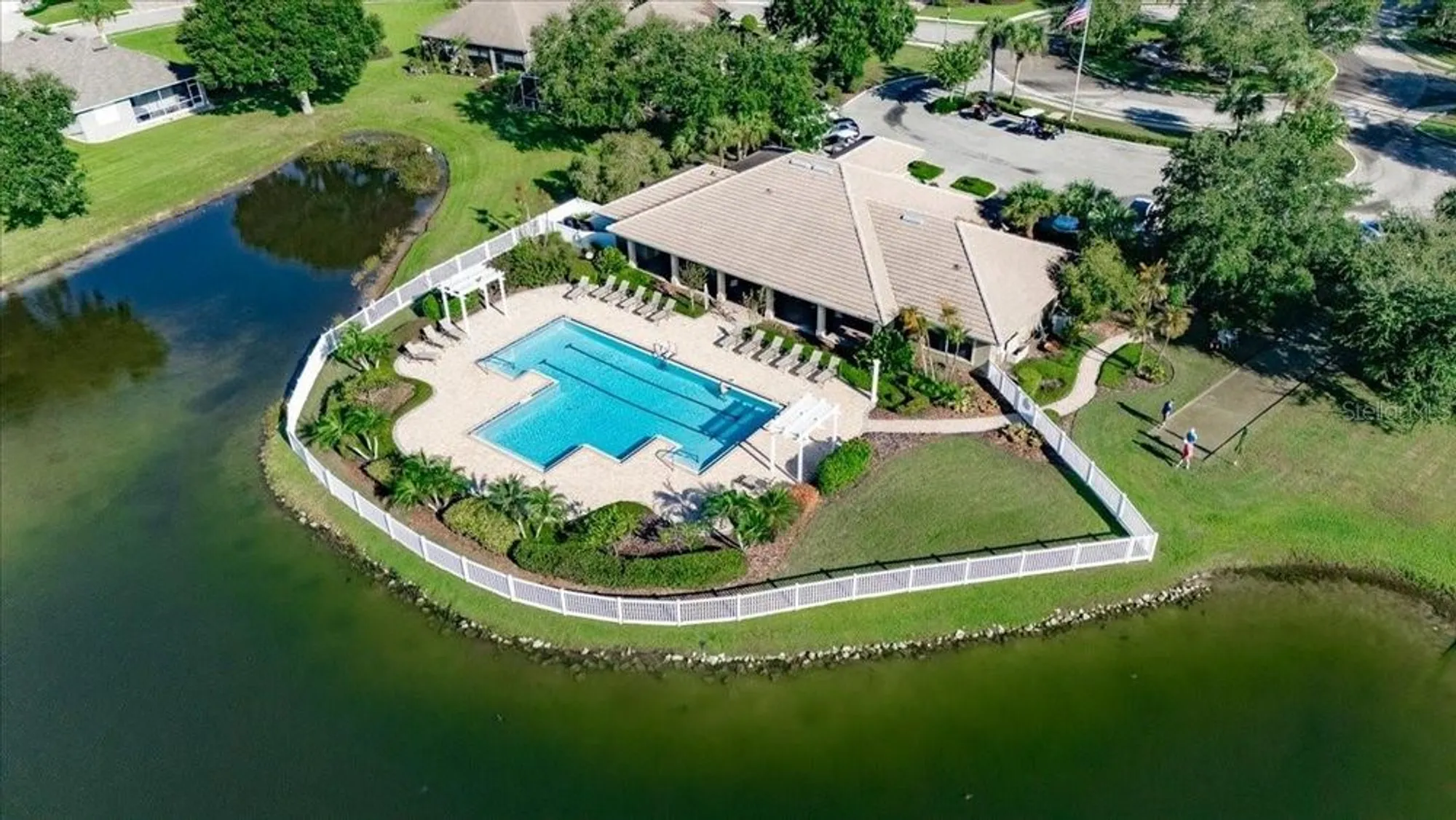 Property Slideshow image 48 of 59 | 8147 lake james dr, Lakeland, FL, 33810