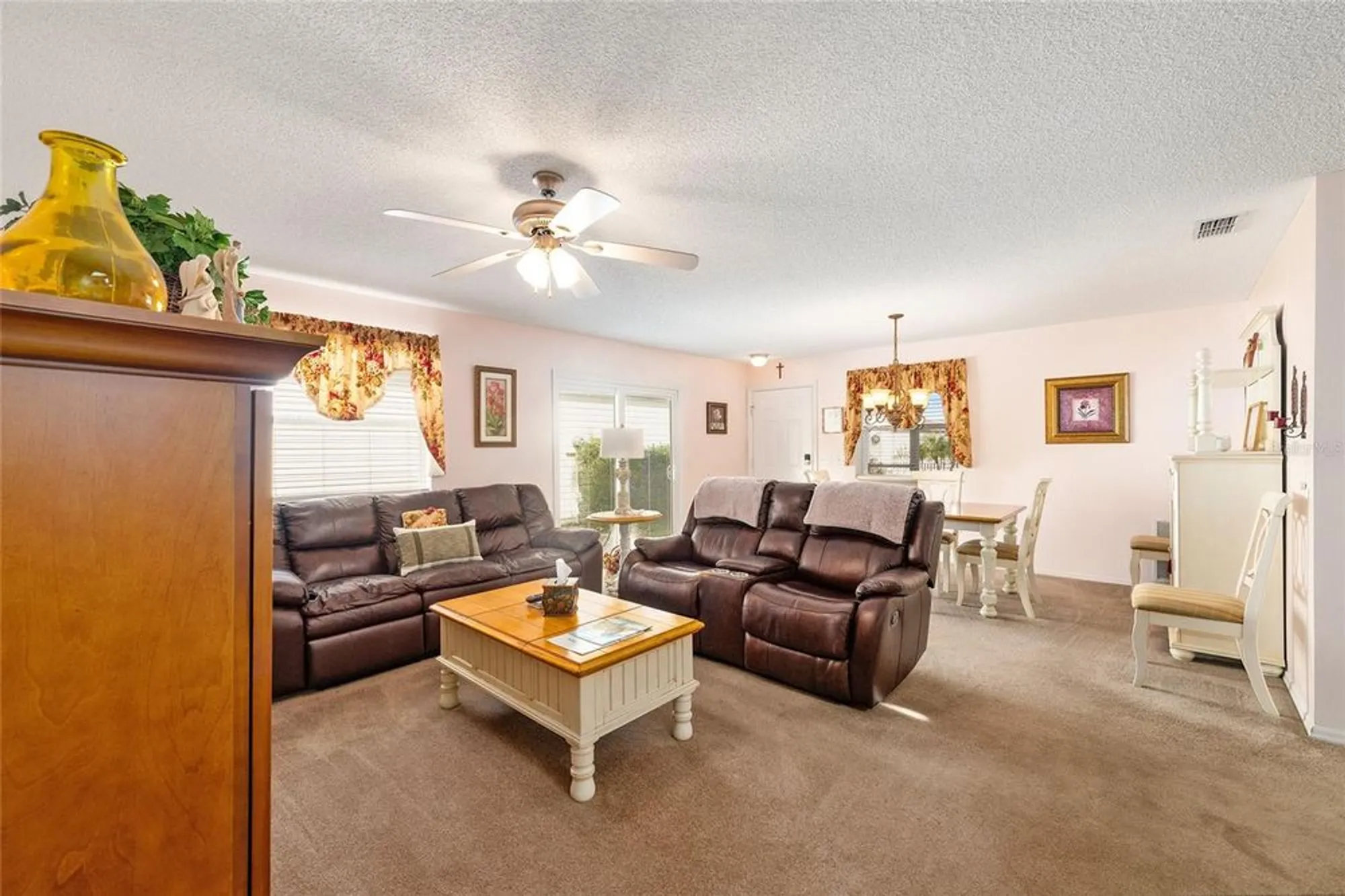 Property Slideshow image 13 of 47 | 1612 campos dr, The Villages, FL, 32162