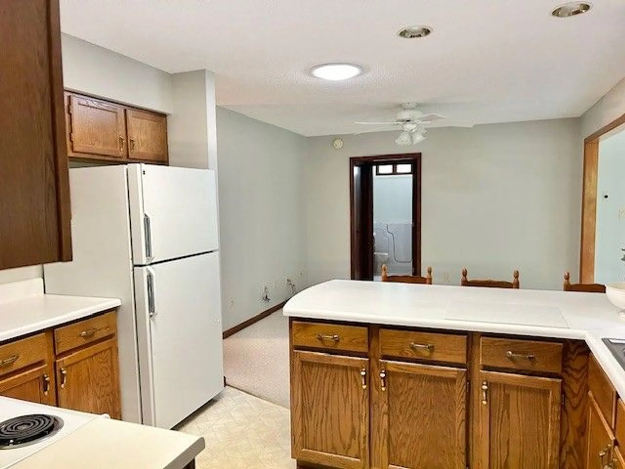 Property Slideshow image 11 of 20 | 142 cromwell ln, Crossville, TN, 38558