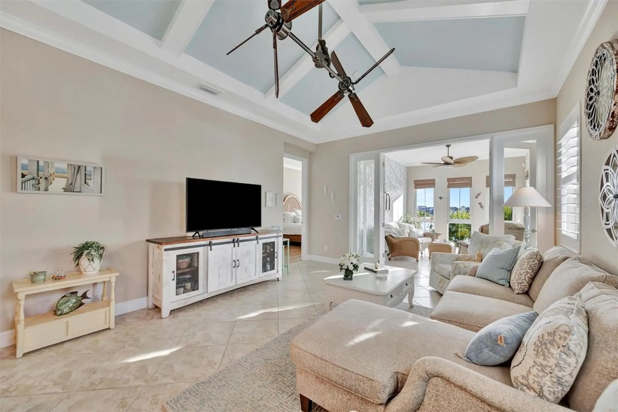 Property Slideshow image 5 of 96 | 246 sapphire lake dr 201, Bradenton, FL, 34209