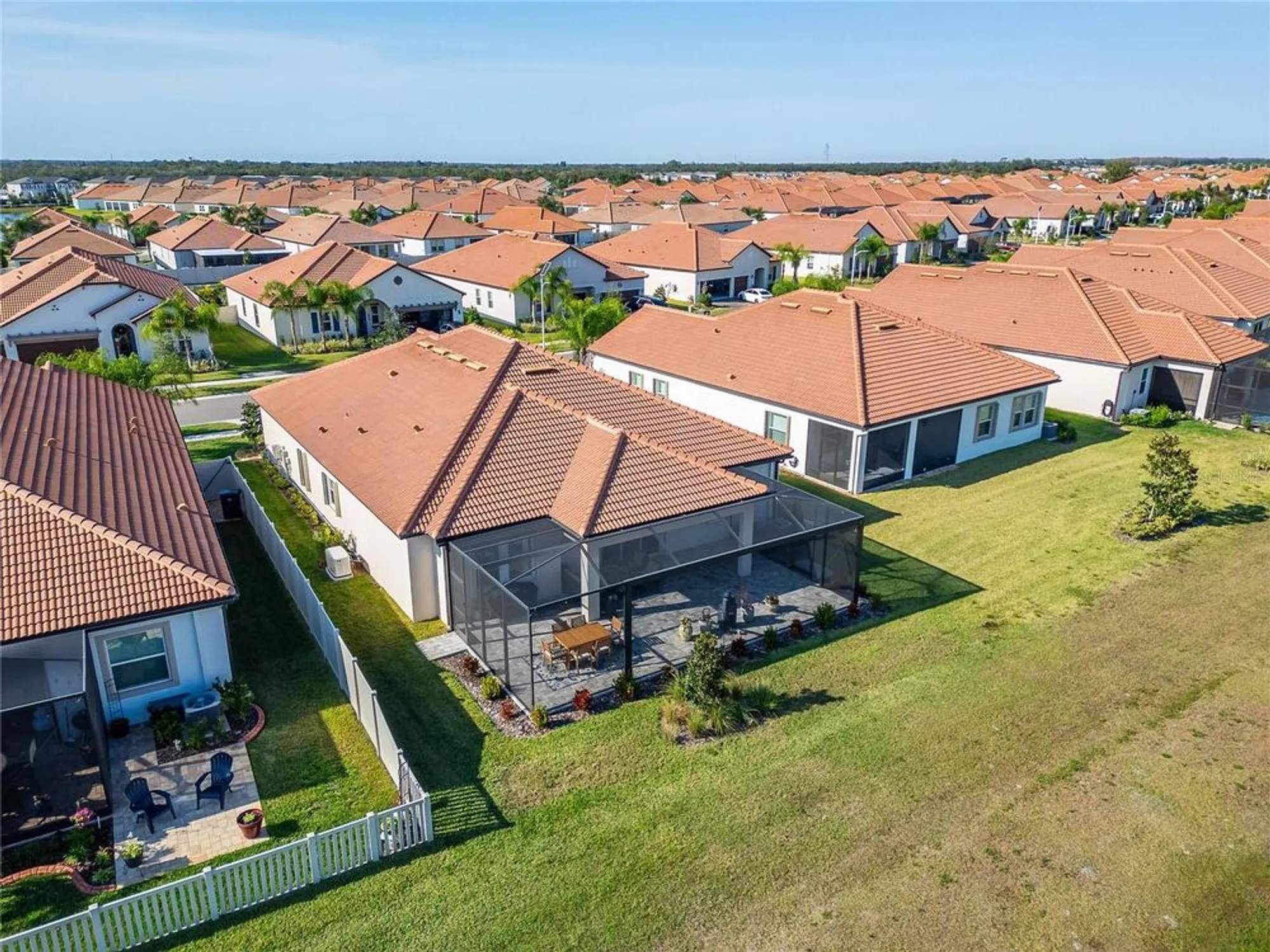 Property Slideshow image 67 of 98 | 17216 scuba crest st, Wimauma, FL, 33598