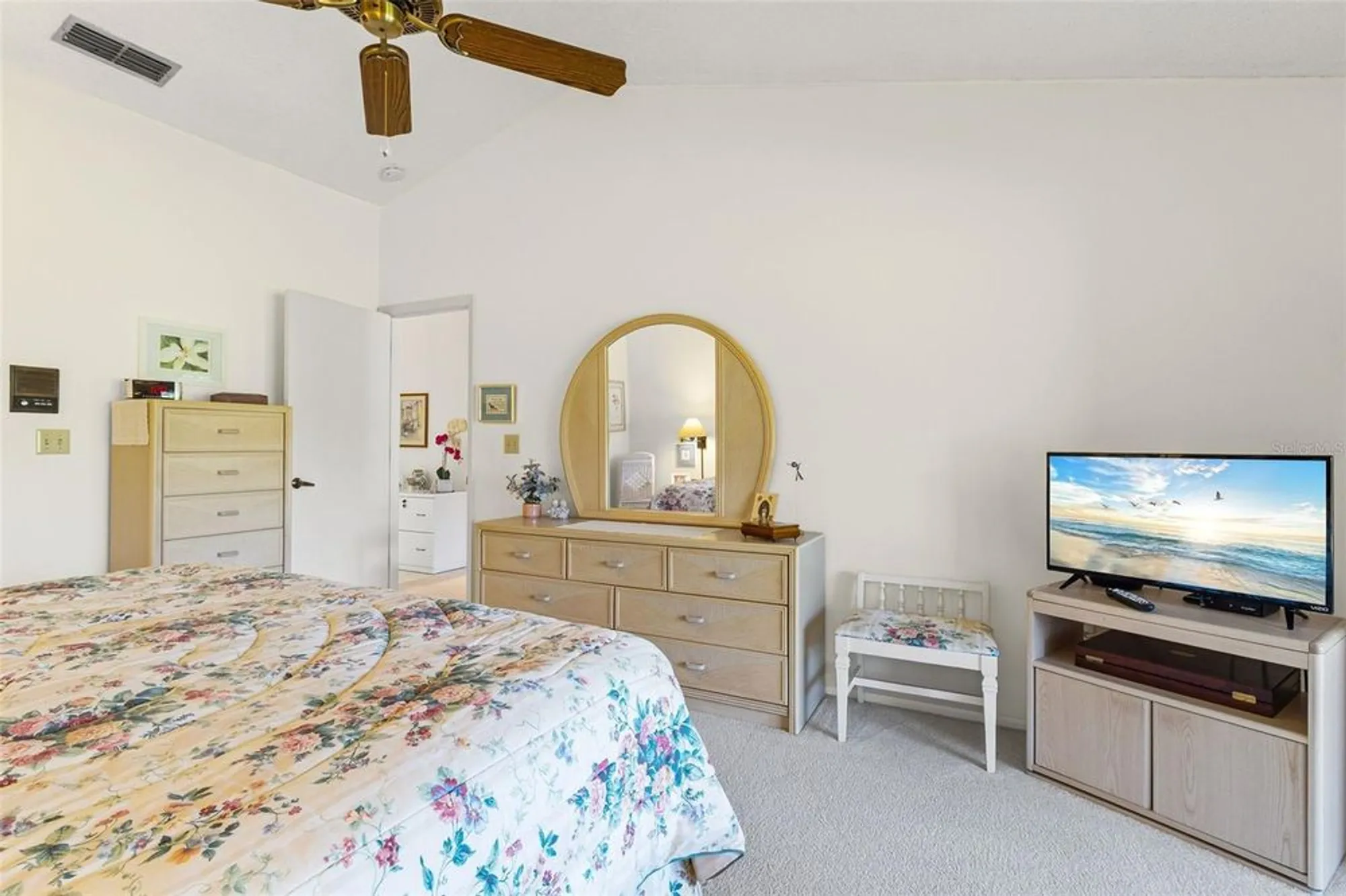 Property Slideshow image 36 of 61 | 6089 clubside dr # 00, Sarasota, FL, 34243