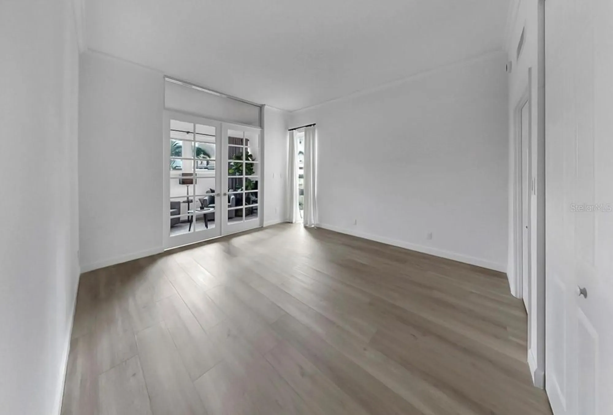 Property Slideshow image 41 of 58 | 7400 sun island dr 105, South Pasadena, FL, 33707