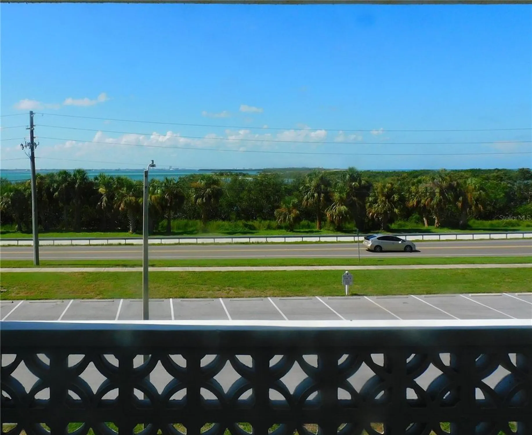 Property Slideshow image 5 of 60 | 9 forbes pl 310, Dunedin, FL, 34698