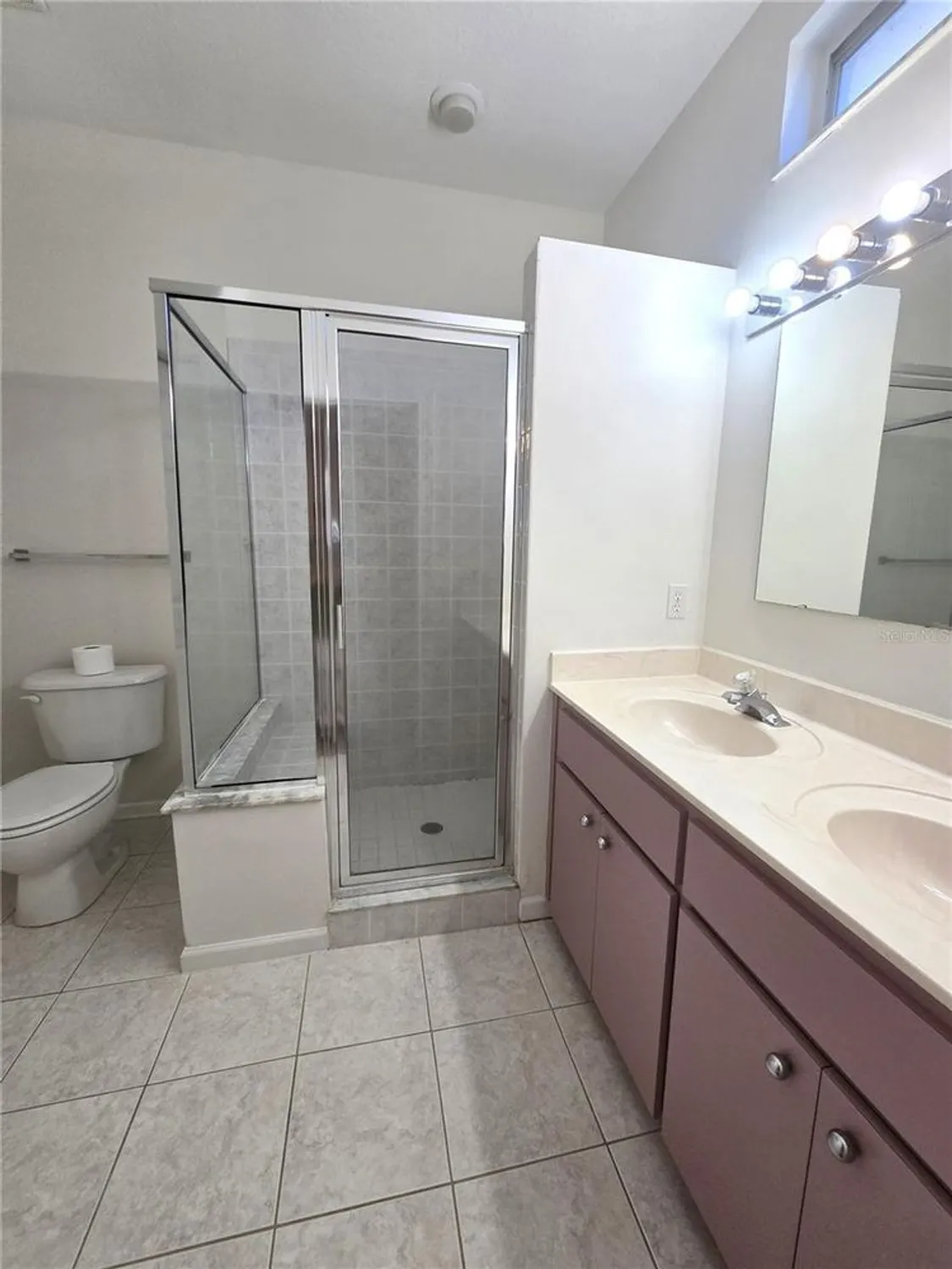 Property Slideshow image 12 of 20 | 2352 nw 53rd avenue rd, Ocala, FL, 34482