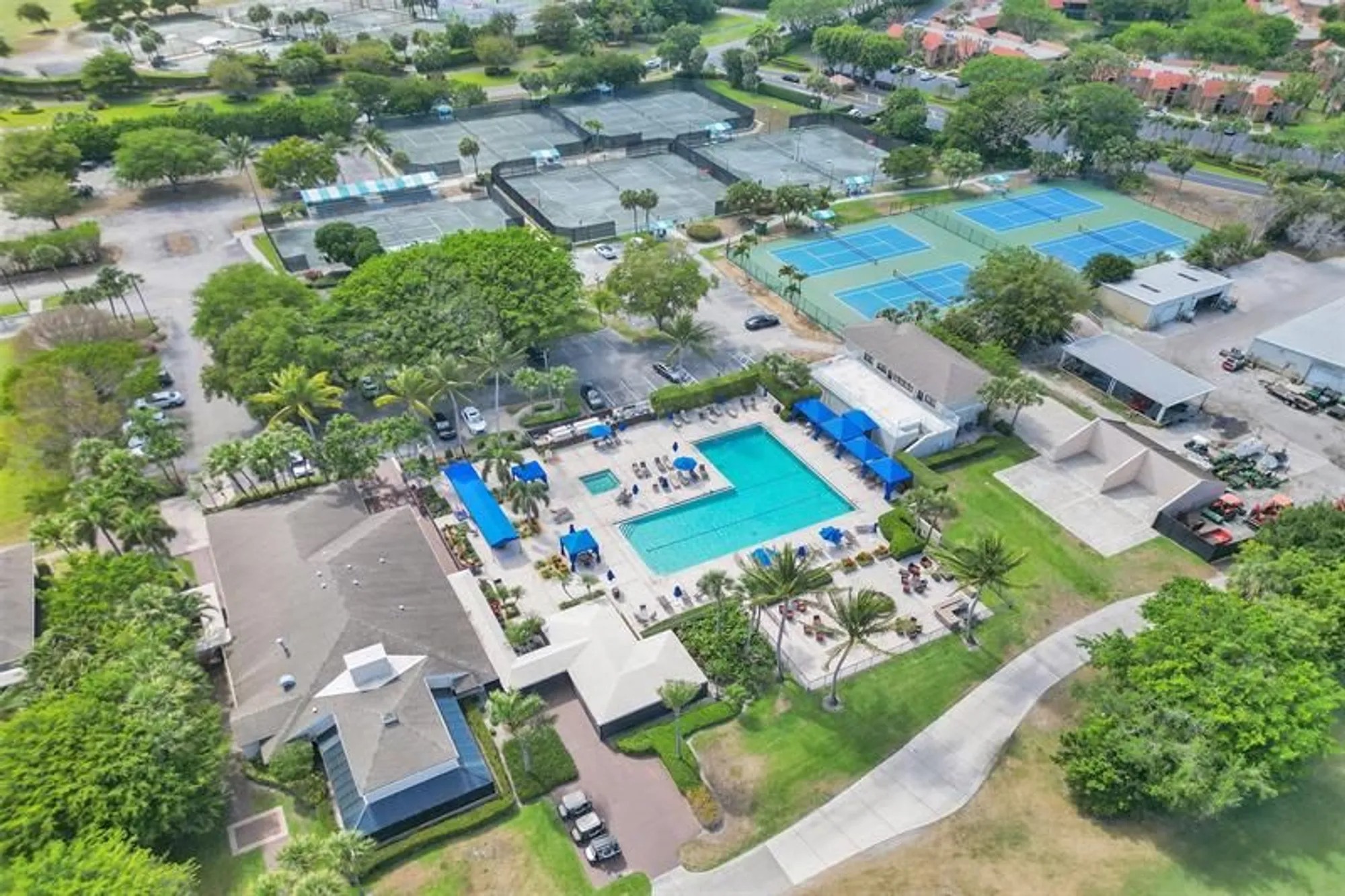 Property Slideshow image 10 of 29 | 5577 ainsley ct, Boynton Beach, FL, 33437