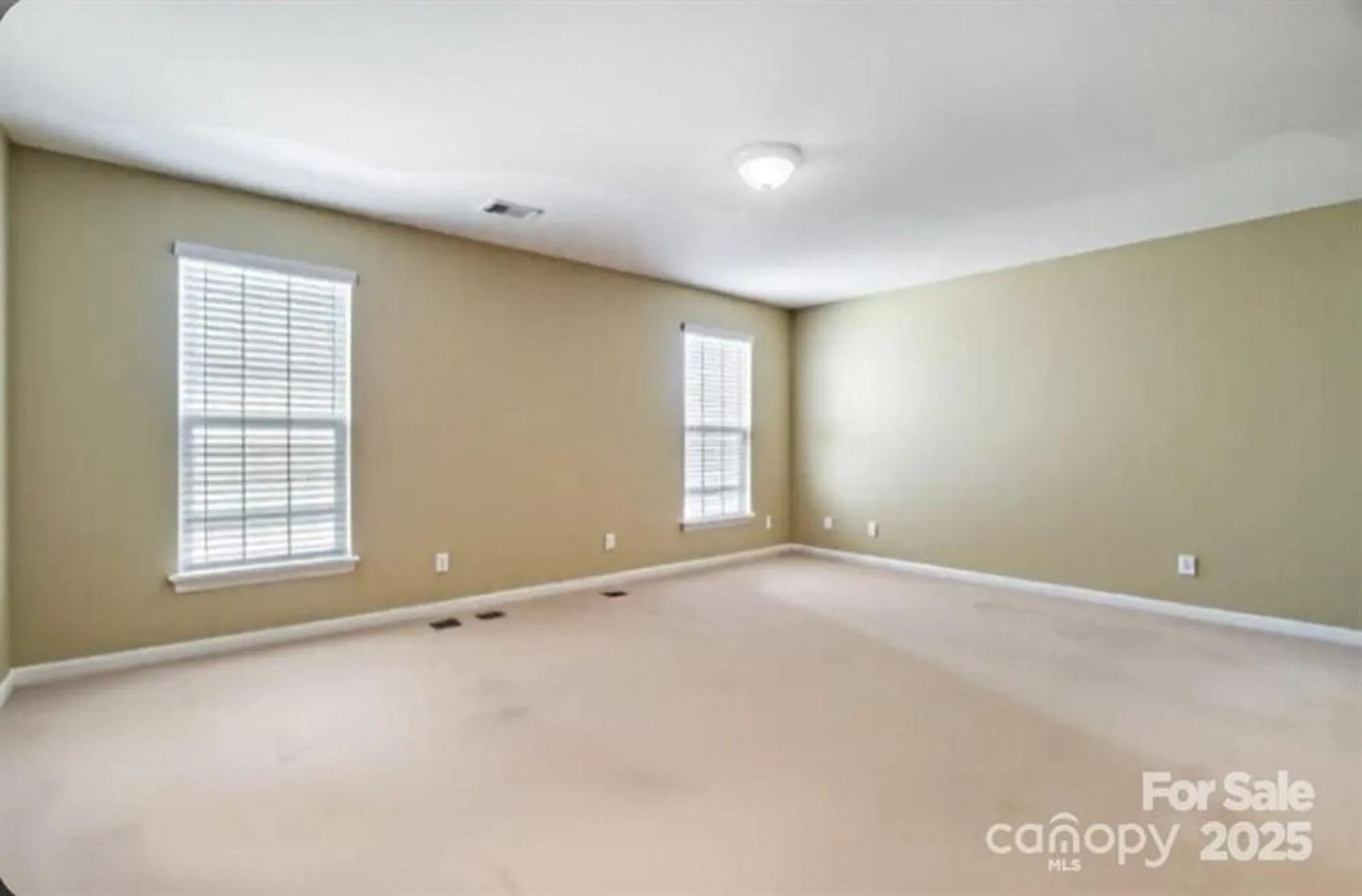 Property Slideshow image 29 of 40 | 2221 hartwell ln, Fort Mill, SC, 29707