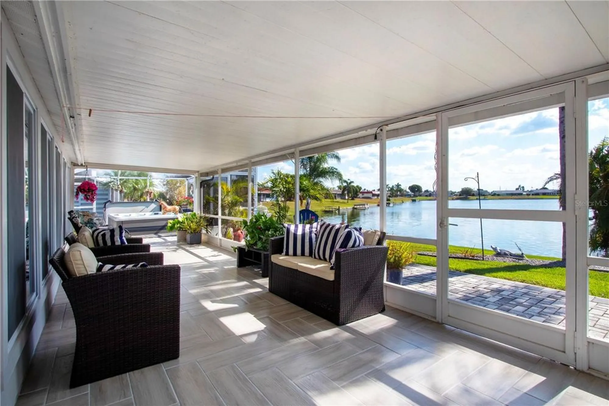 Property Slideshow image 52 of 100 | 1606 bunker hill dr, Sun City Center, FL, 33573