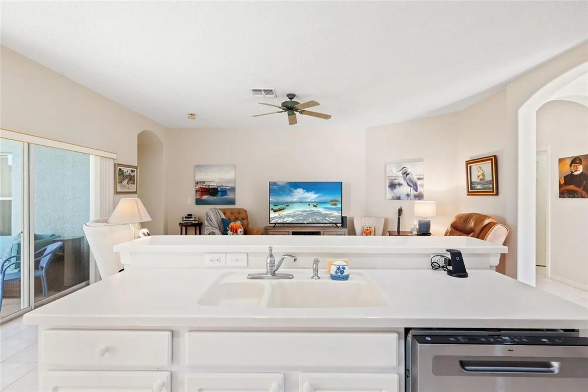 Property Slideshow image 16 of 45 | 2735 plantain dr, Holiday, FL, 34691