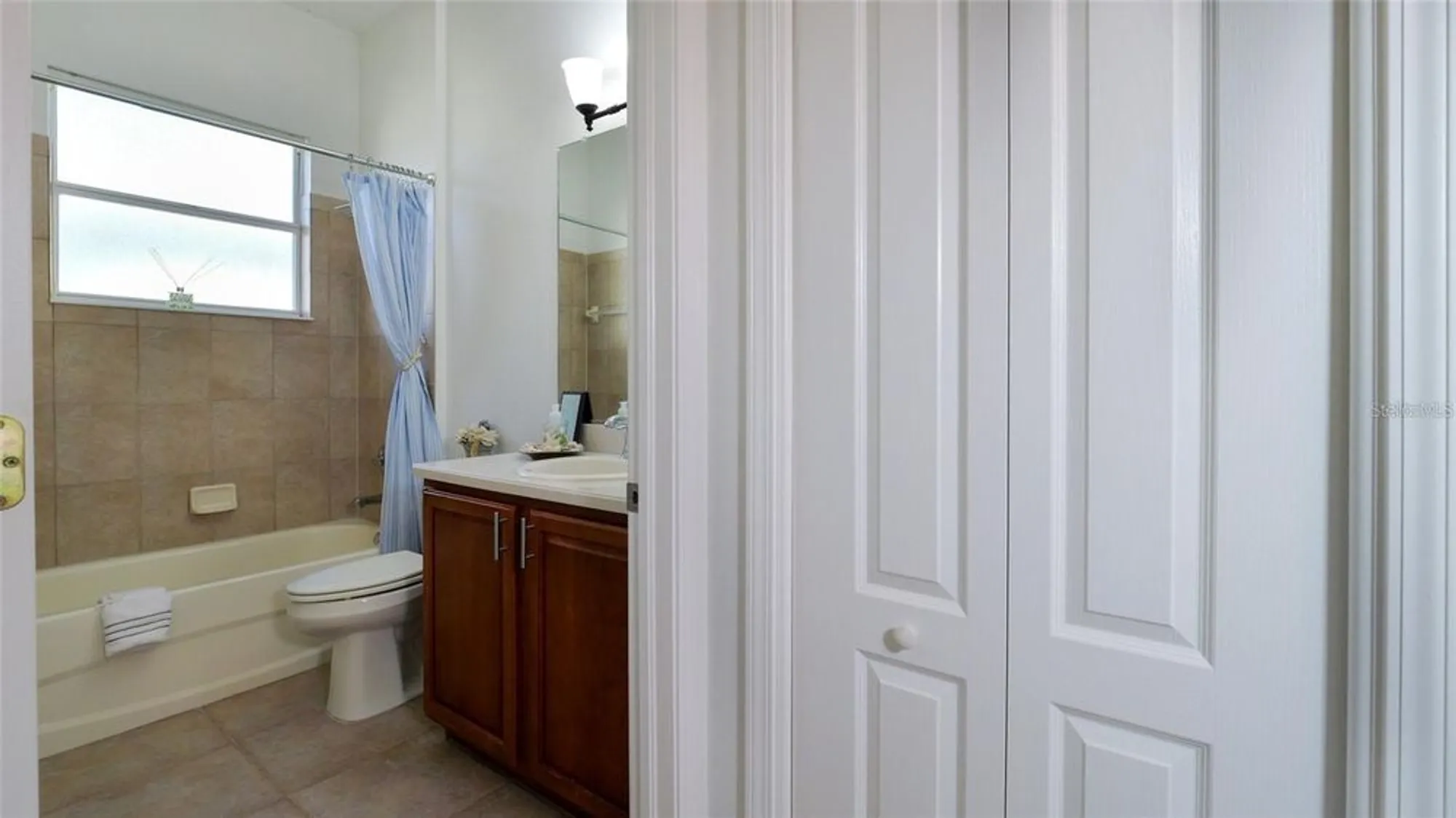 Property Slideshow image 26 of 48 | 443 noble faire dr, Sun City Center, FL, 33573
