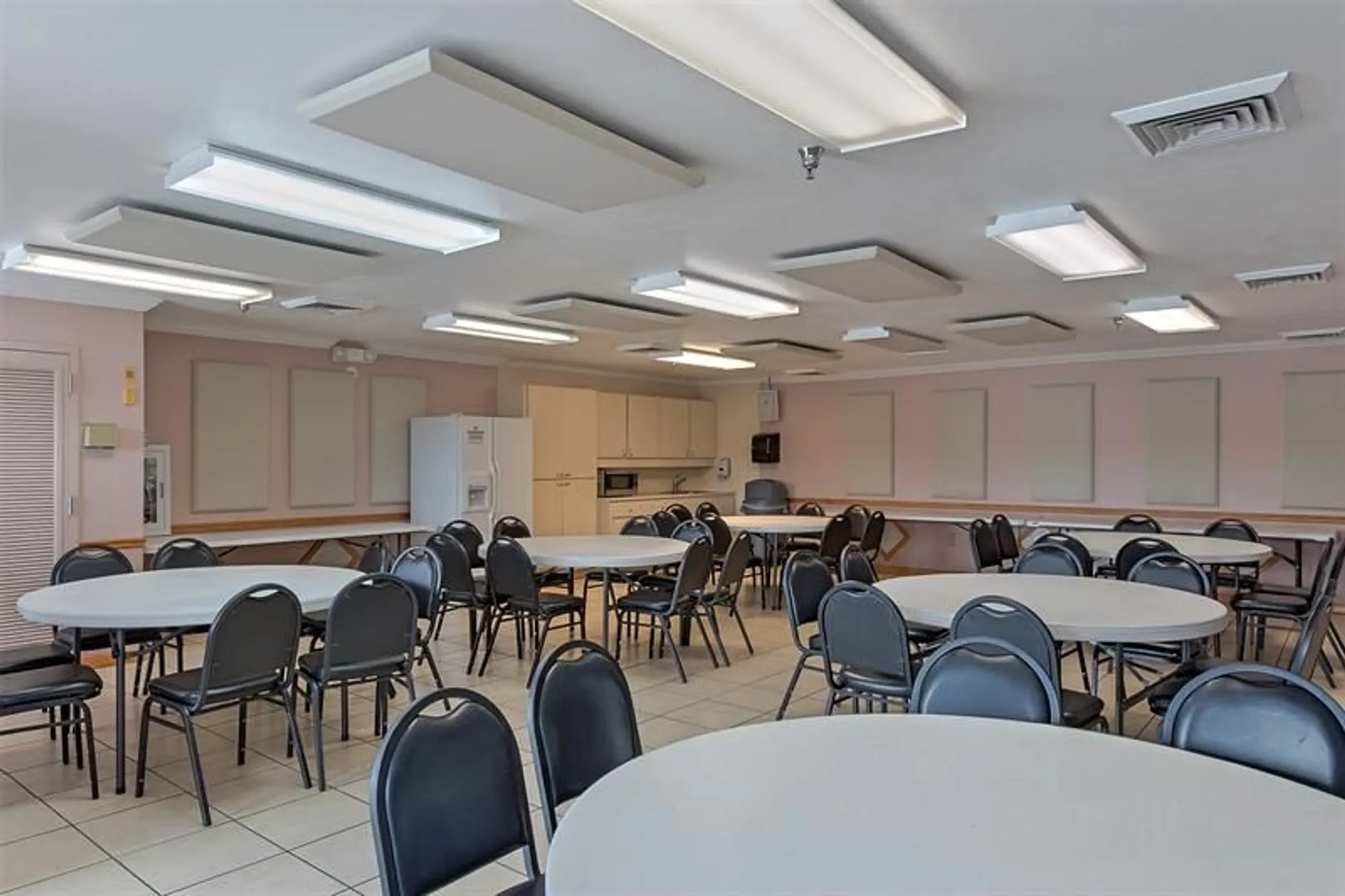 Property Slideshow image 42 of 47 | 1904 bermuda cr d1, Coconut Creek, FL, 33066