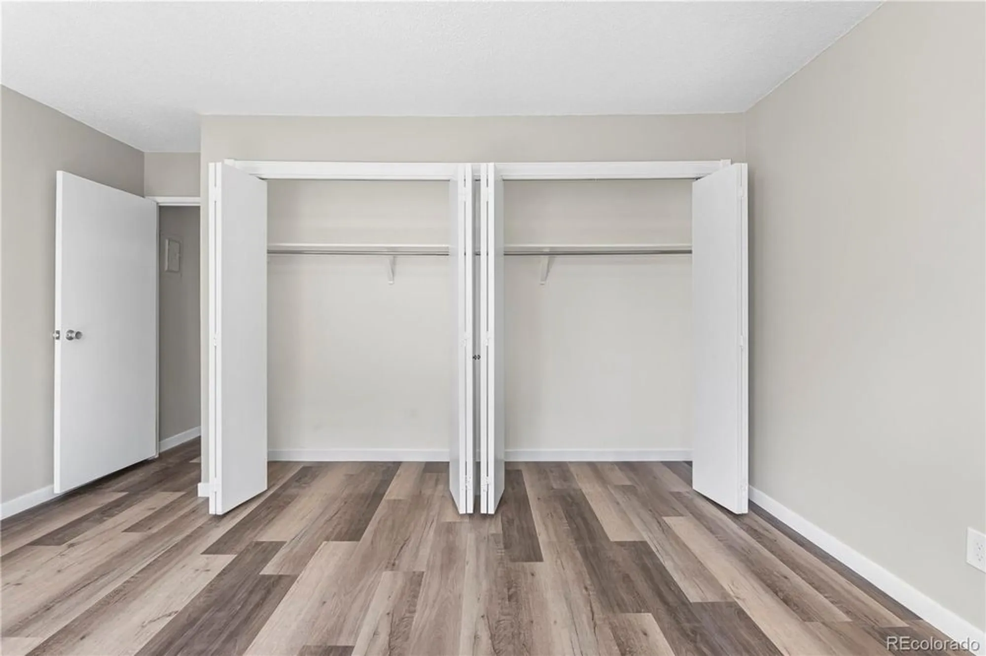 Property Slideshow image 13 of 24 | 9335 e center ave apt 1b, Denver, CO, 80247
