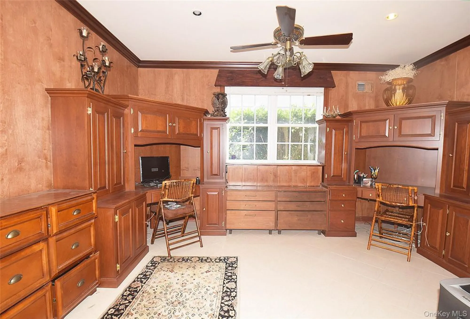 Property Slideshow image 7 of 26 | 259 altessa blvd, Melville, NY, 11747