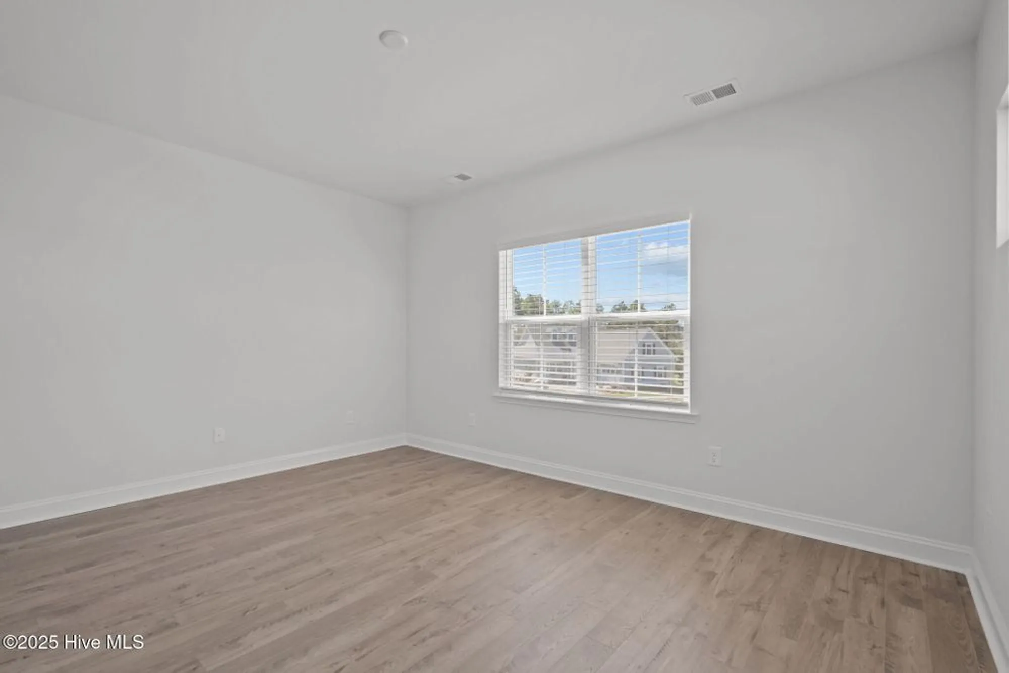 Property Slideshow image 30 of 56 | 1212 trisail ter, Wilmington, NC, 28412