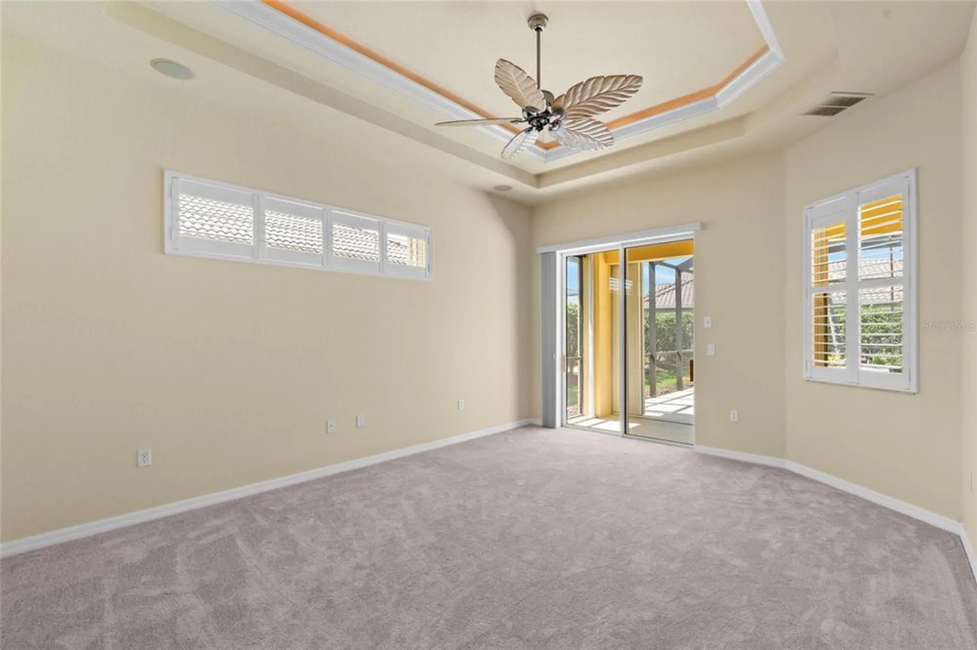 Property Slideshow image 14 of 48 | 5270 white ibis dr, North Port, FL, 34287