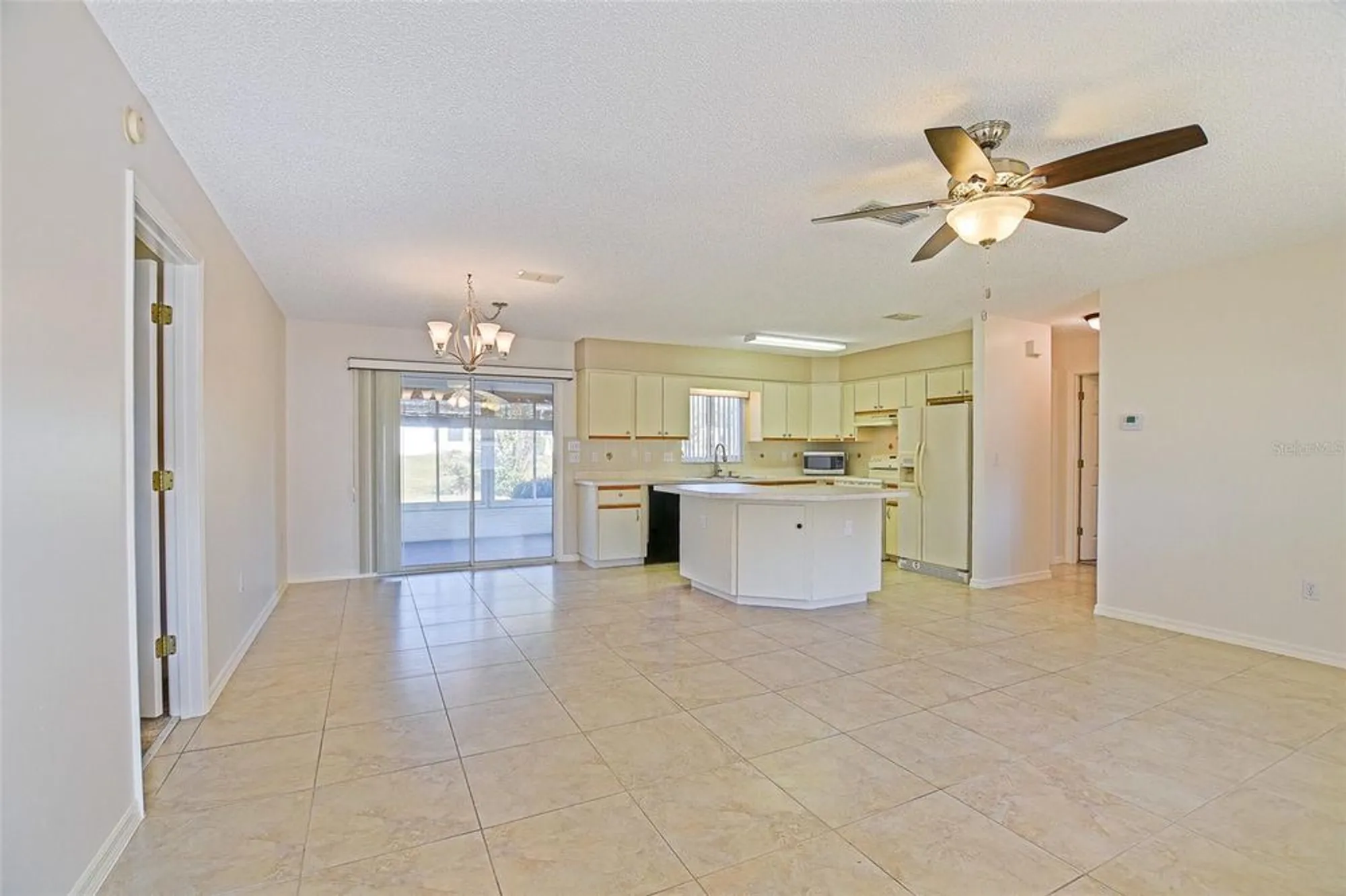 Property Slideshow image 18 of 53 | 9509 se 173rd ln, Summerfield, FL, 34491
