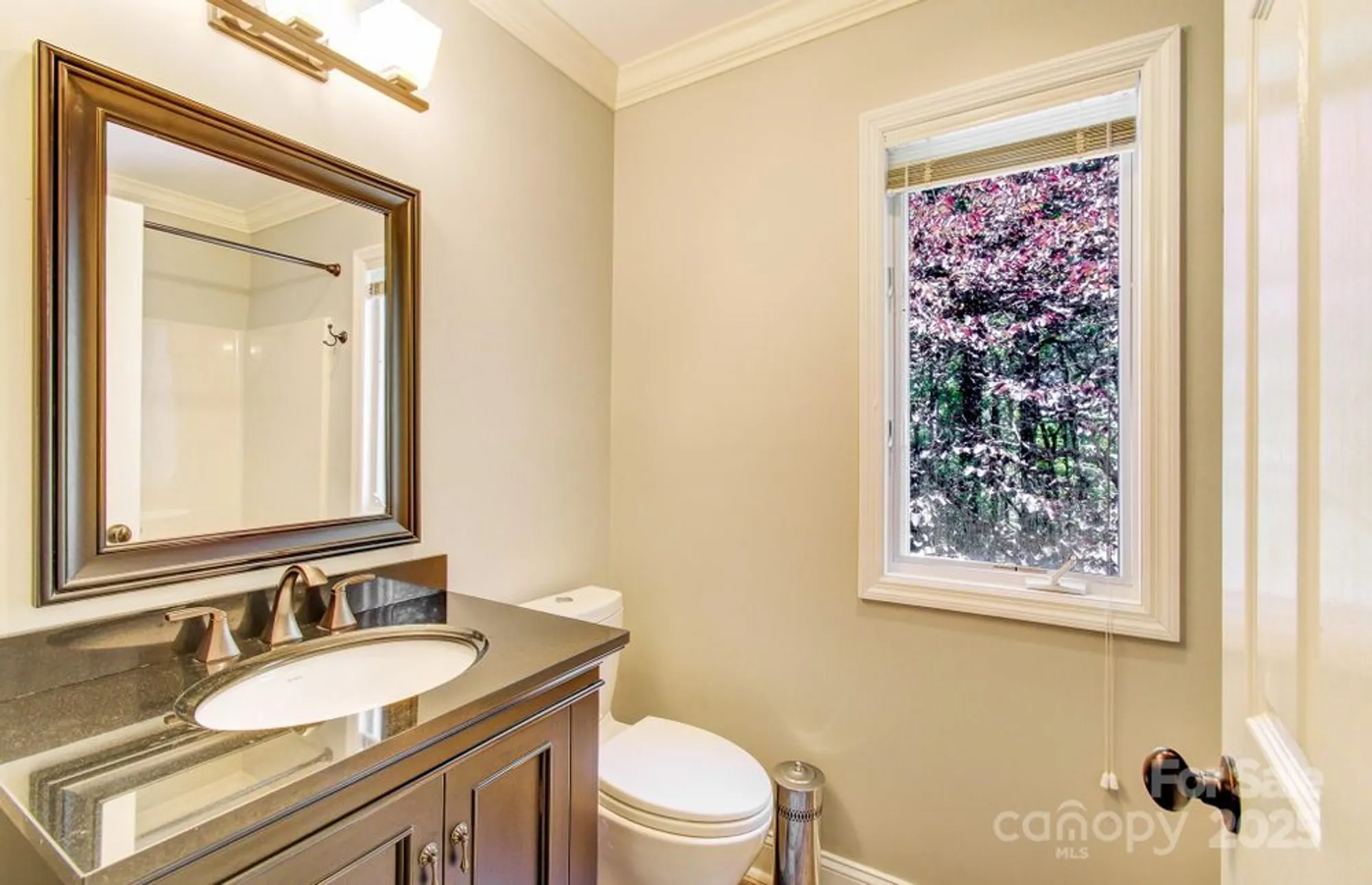 Property Slideshow image 29 of 38 | 305 e high point ln, Hendersonville, NC, 28791