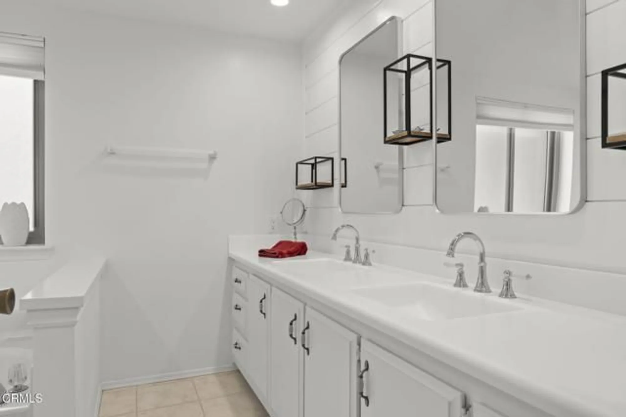 Property Slideshow image 22 of 47 | 6089 san dimas ave, Camarillo, CA, 93012